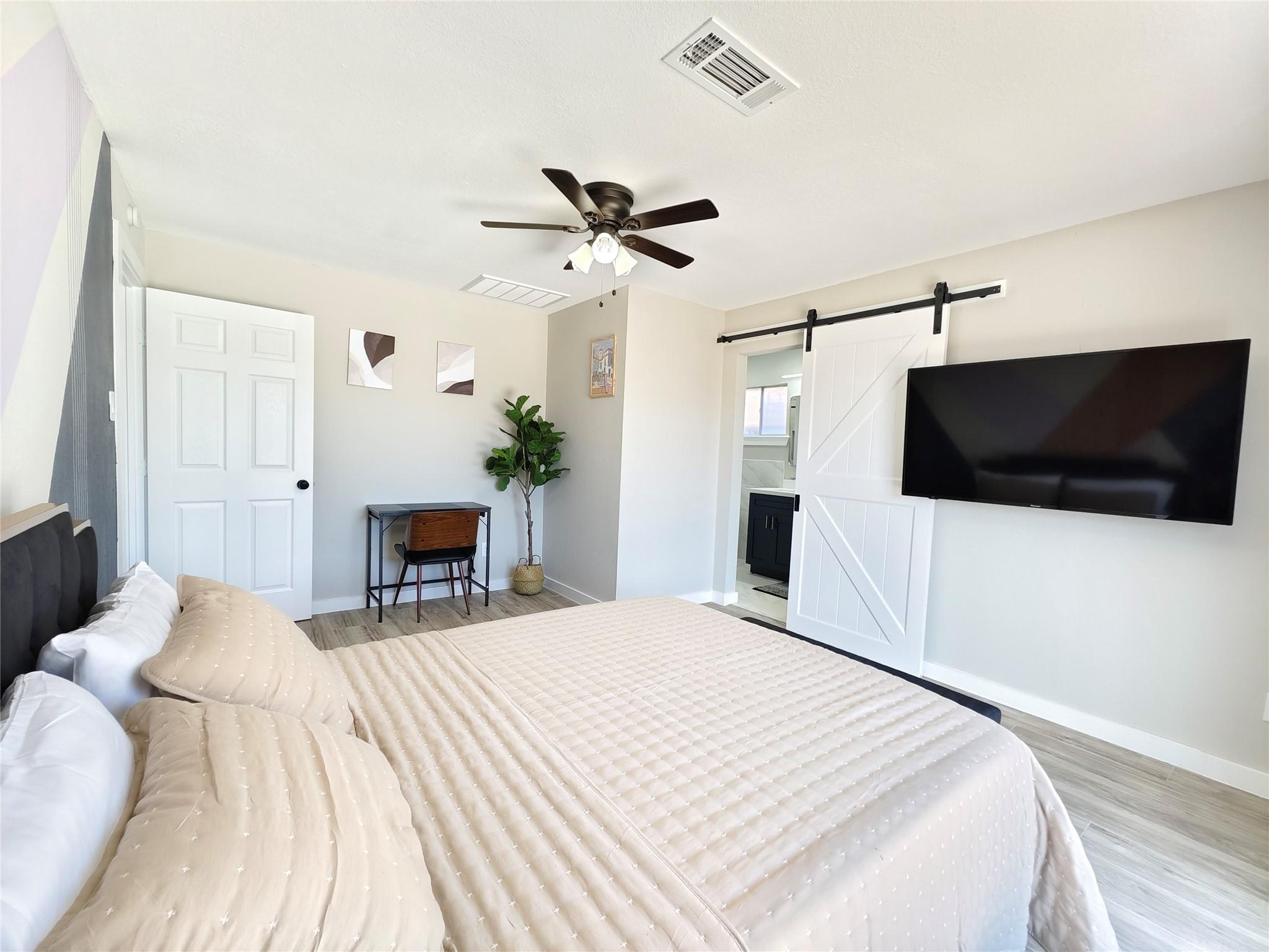 11810 Sagedowne Lane, Houston