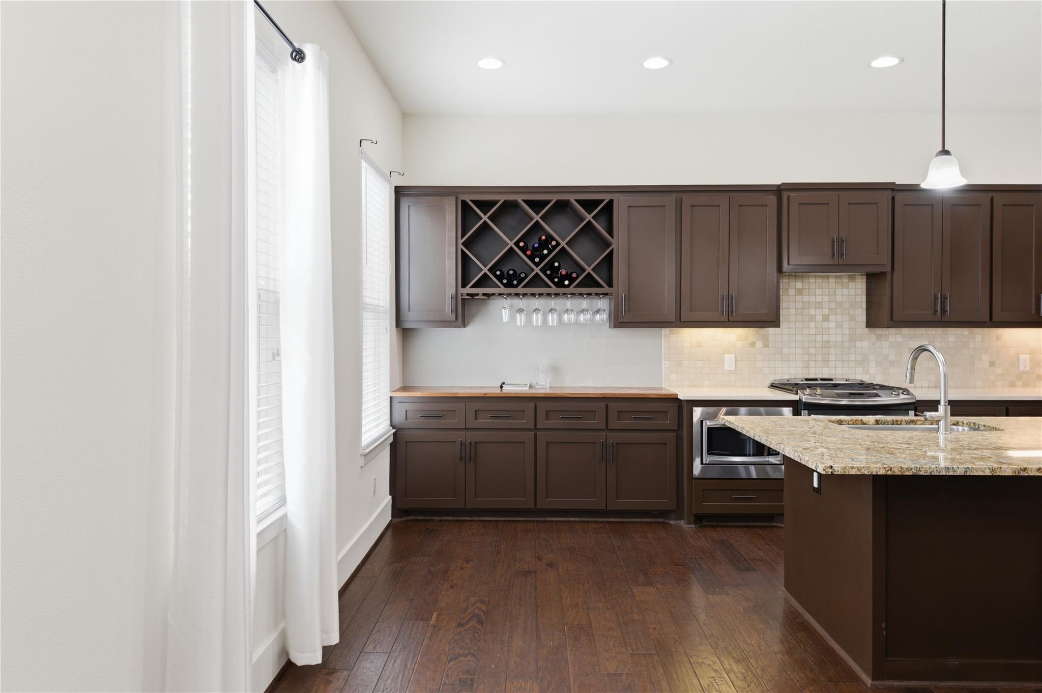 1425 W 23rd Street # B