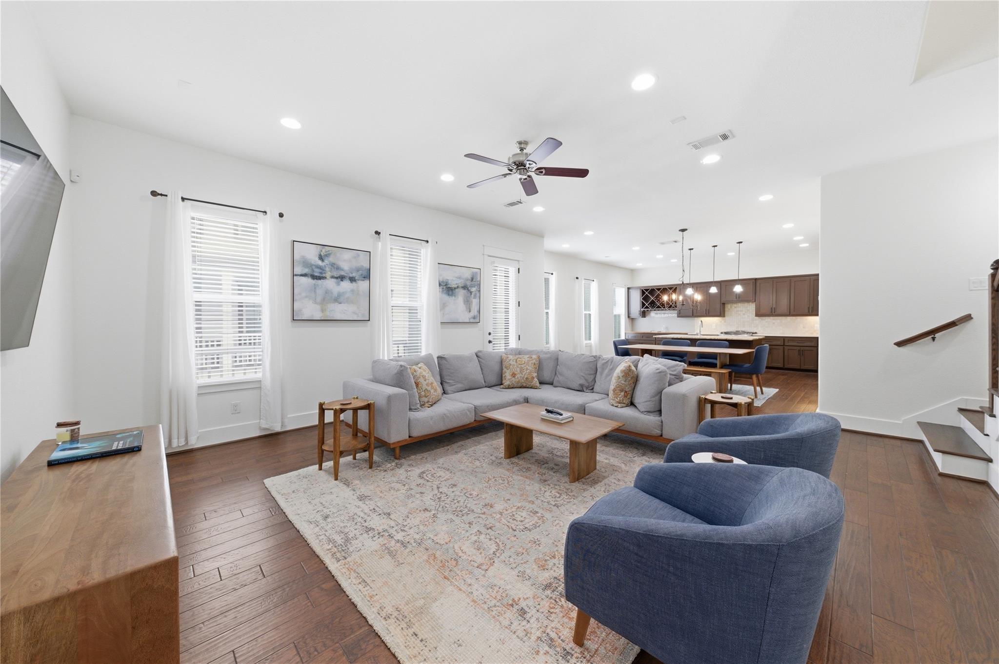 1425 W 23rd Street # B