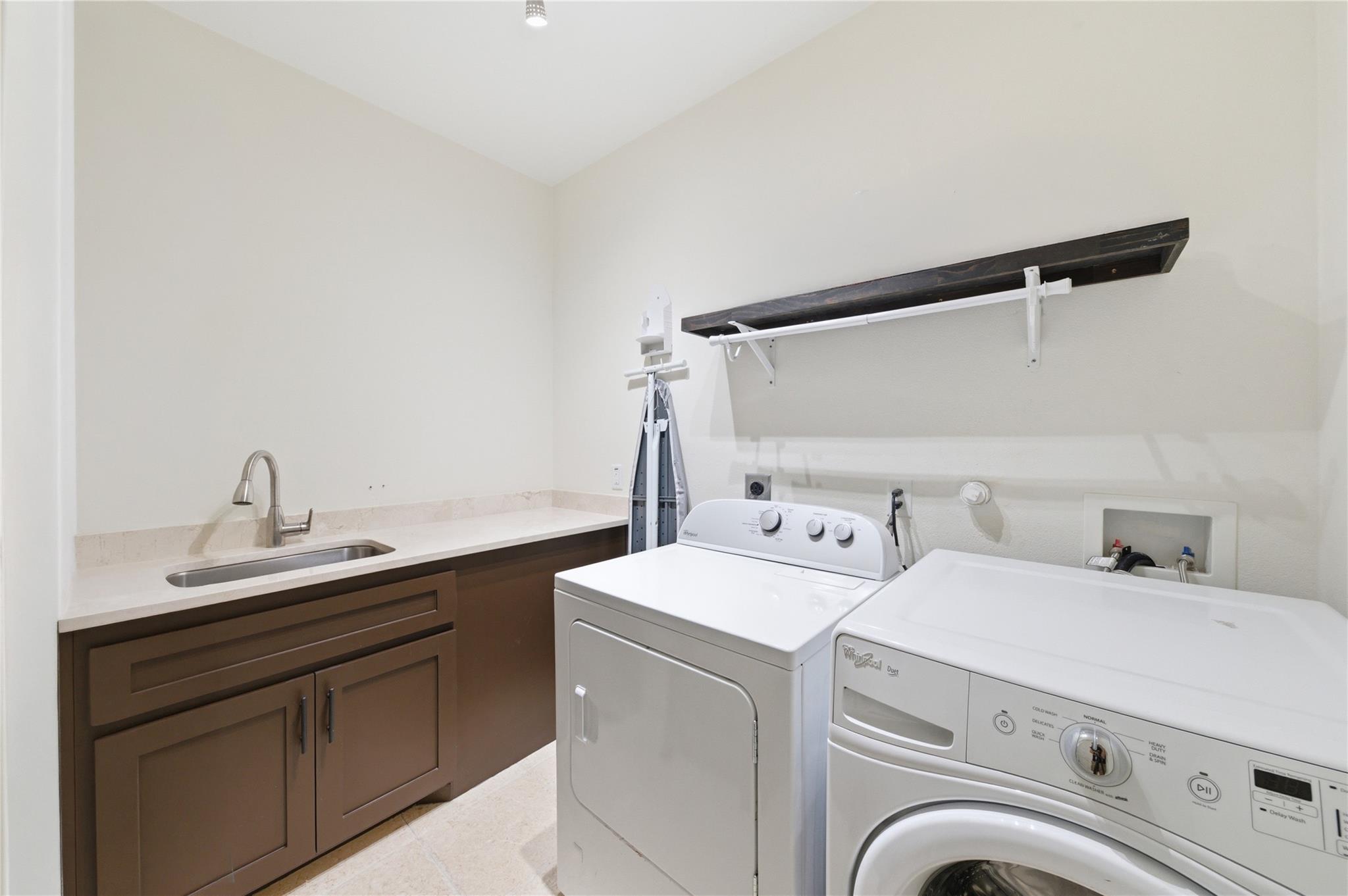 1425 W 23rd Street # B