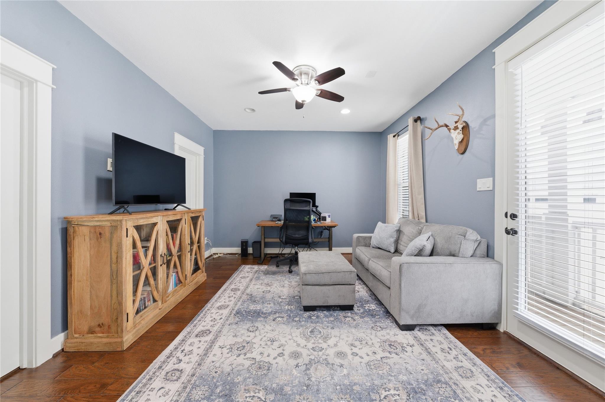 1425 W 23rd Street # B