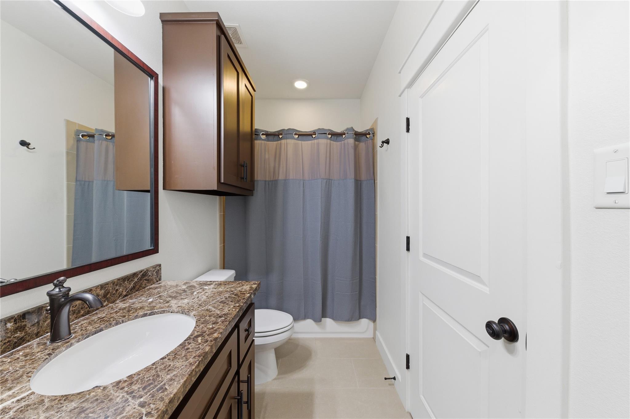 1425 W 23rd Street # B