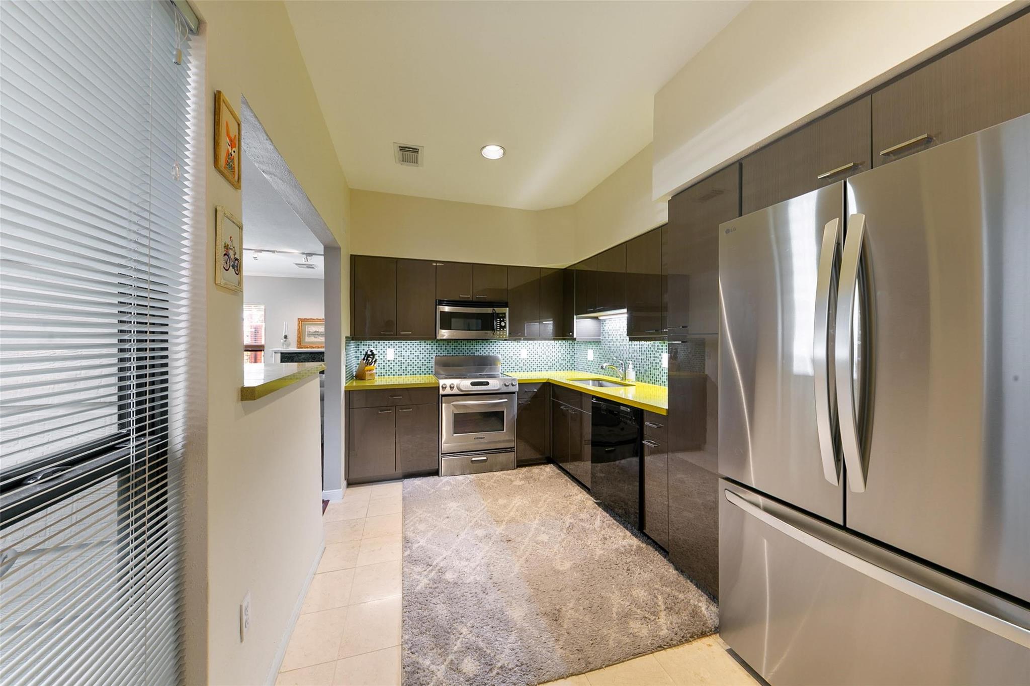 3330 Las Palmas Street # 19, Houston Unit: 19