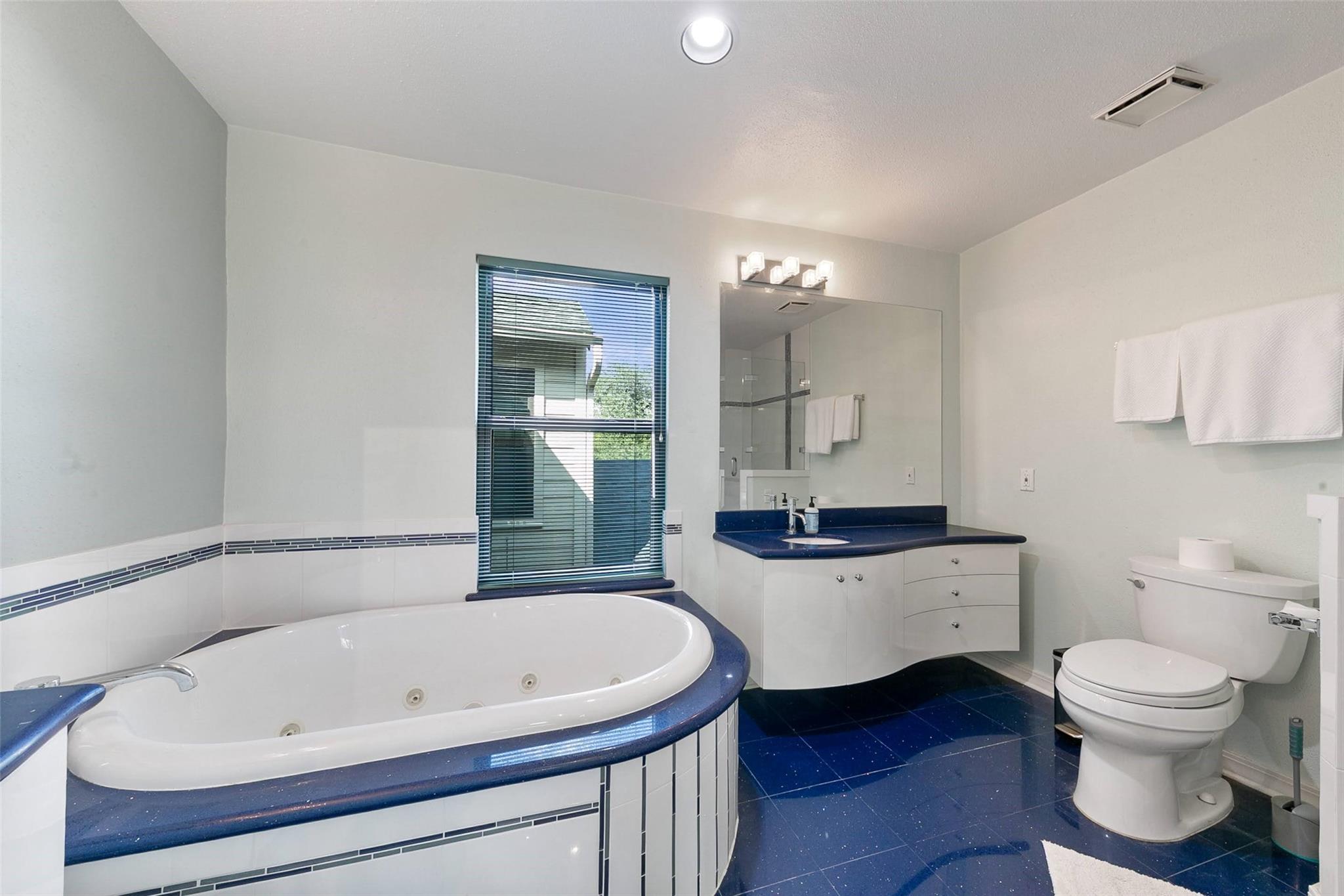 3330 Las Palmas Street # 19, Houston Unit: 19