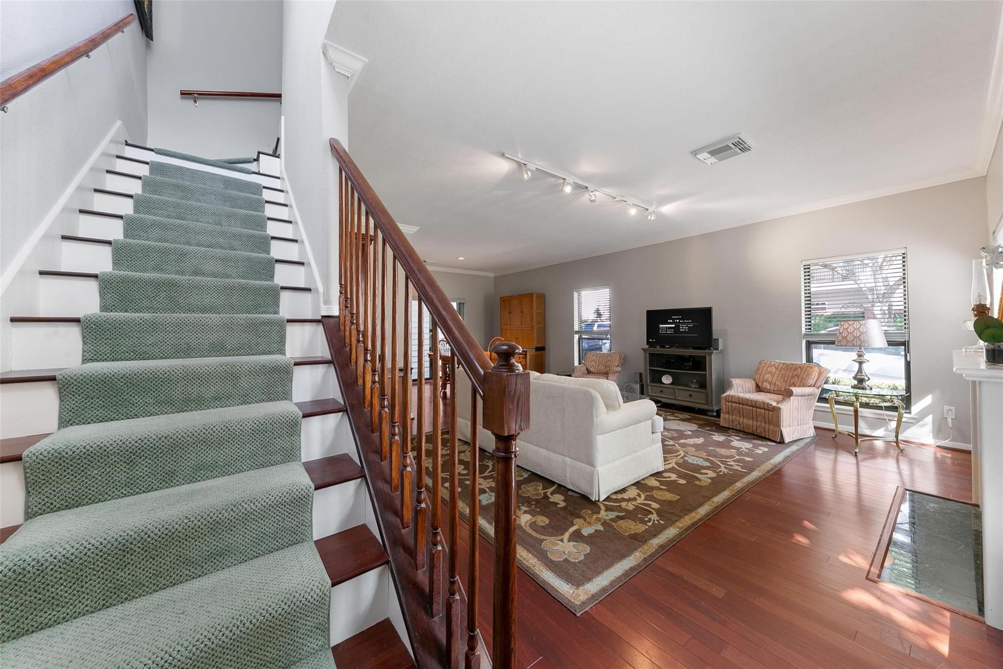 3330 Las Palmas Street # 19, Houston Unit: 19