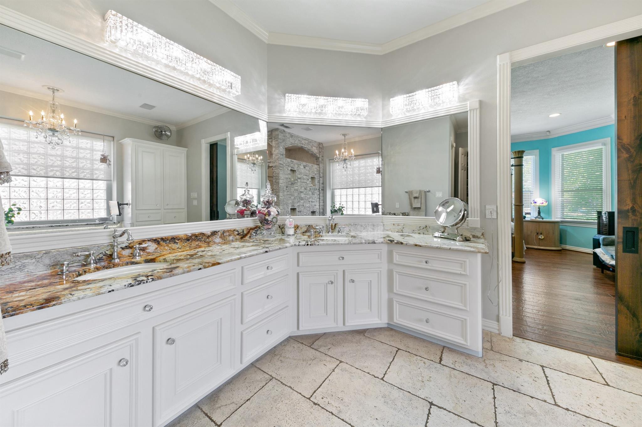 13915 Springmint Drive