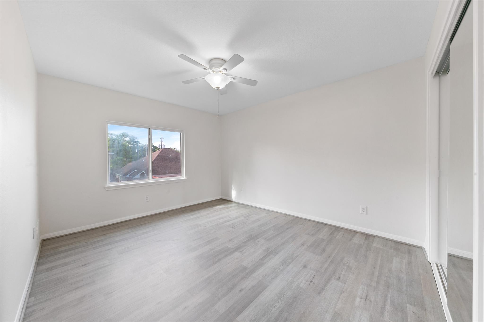 4444 Victory Drive # 25