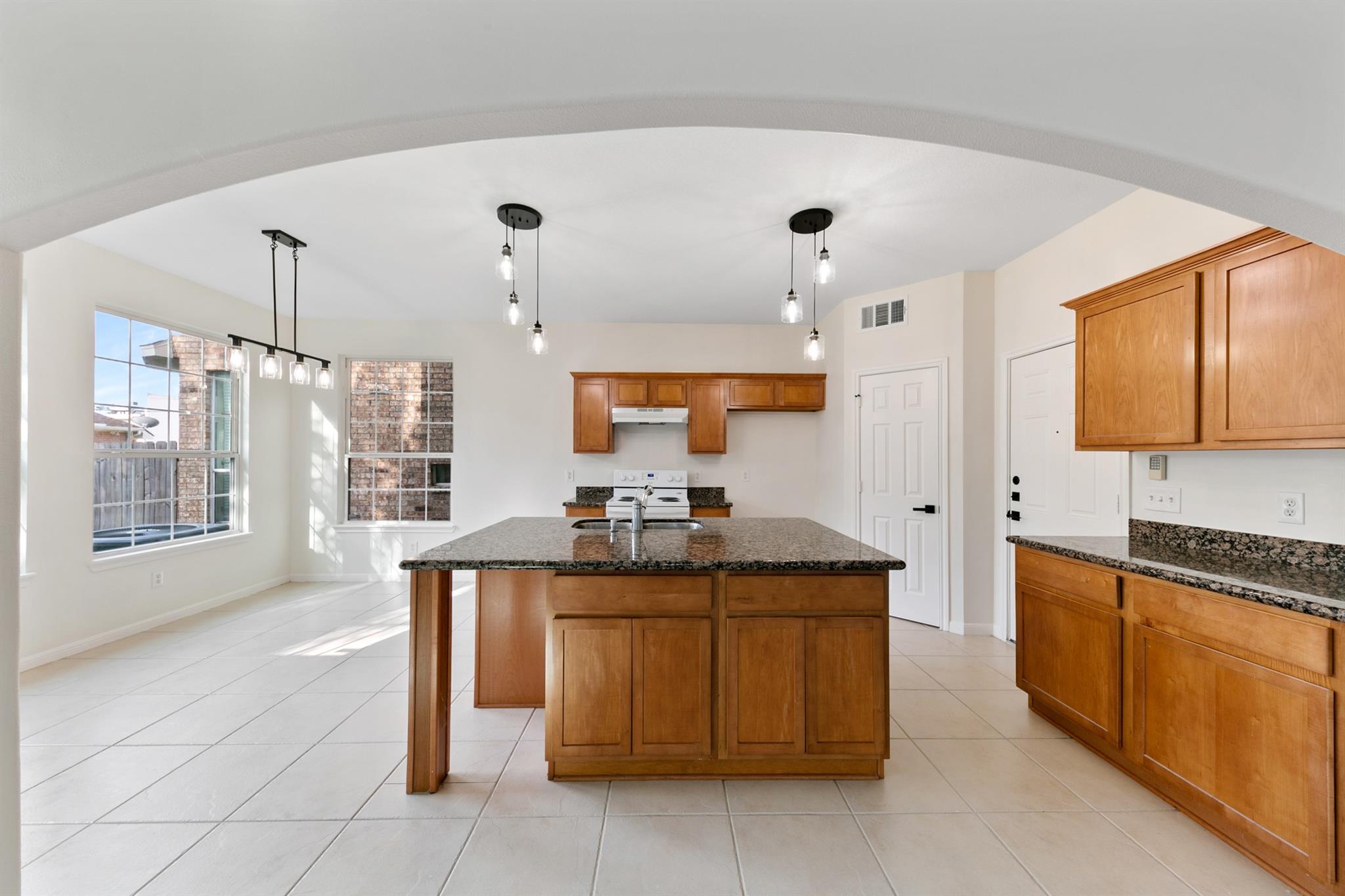 4444 Victory Drive # 25