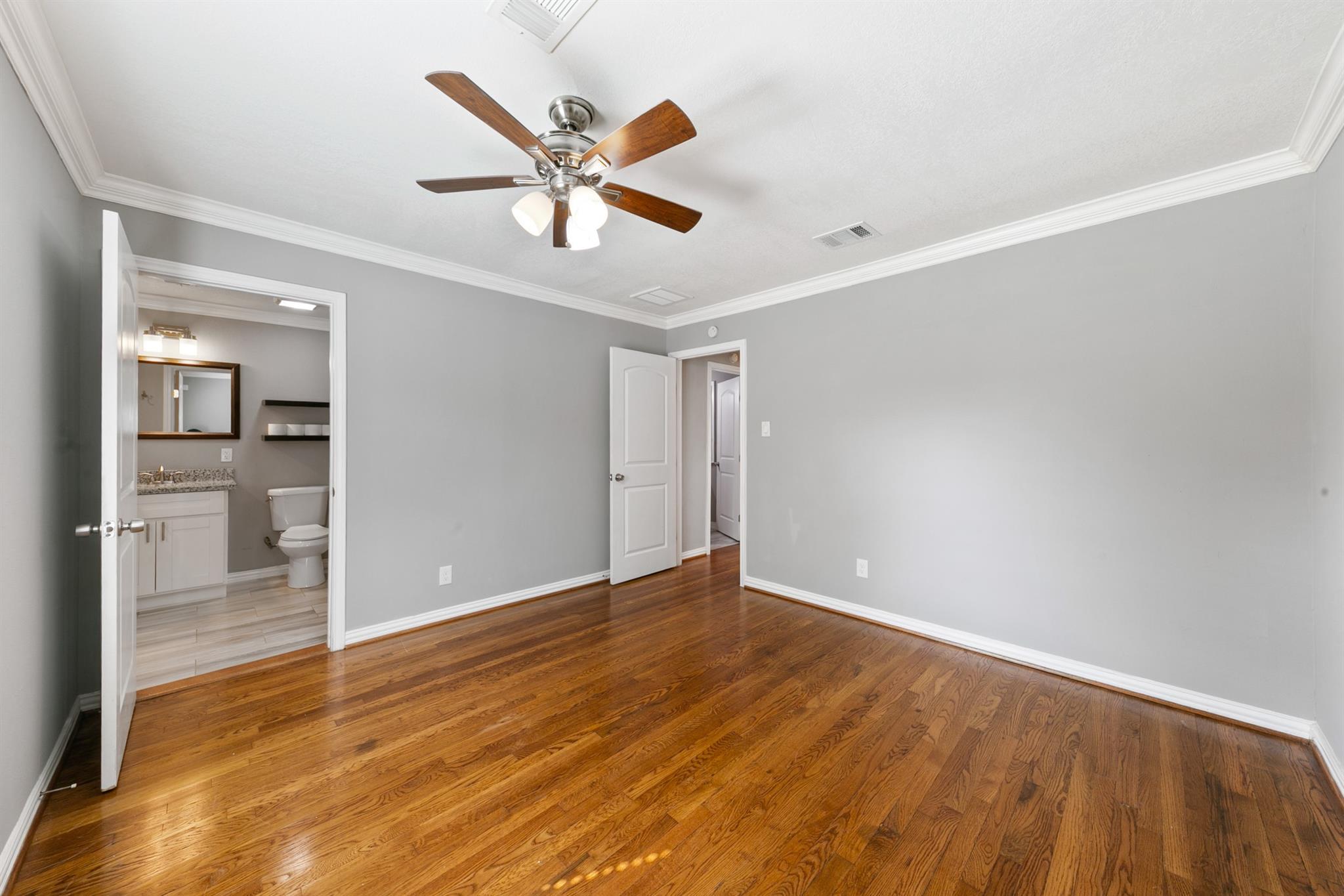 6915 Jalna Street, Houston