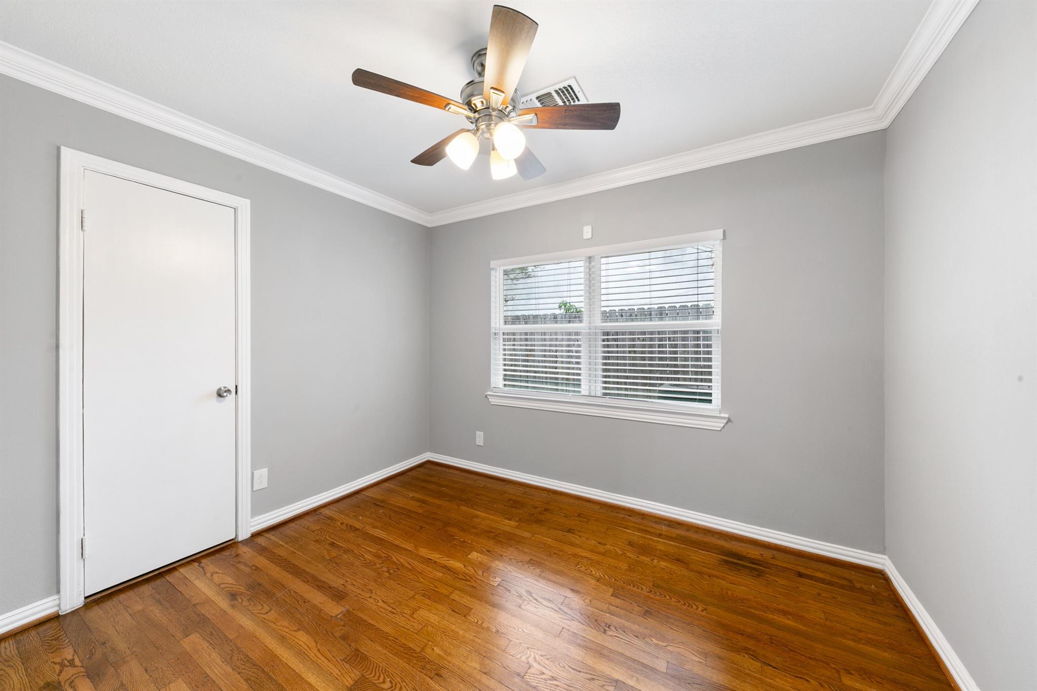 6915 Jalna Street, Houston