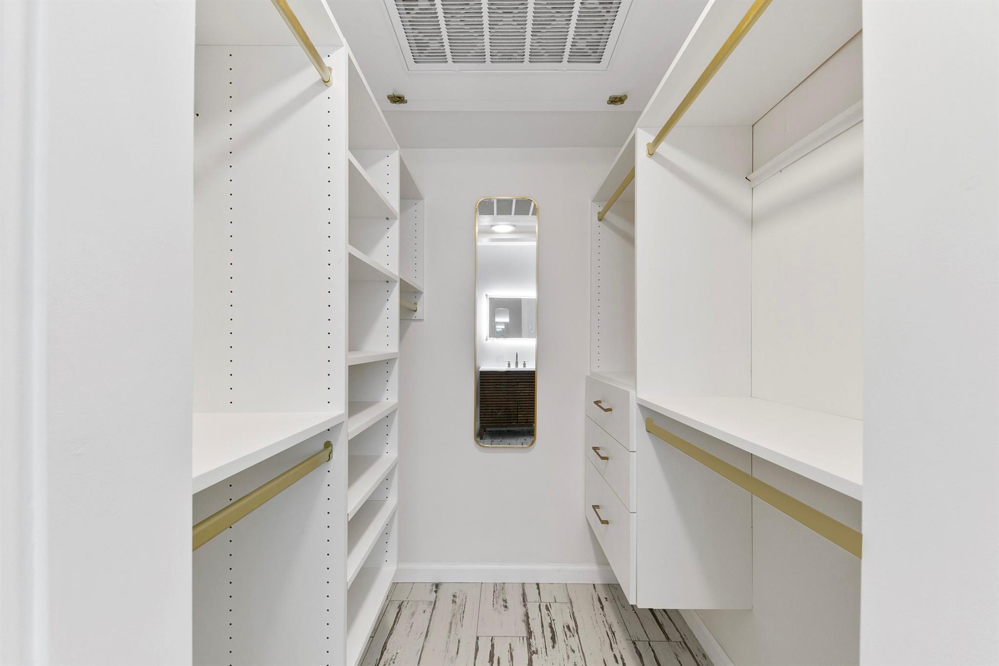 3926 W Alabama Street # 1