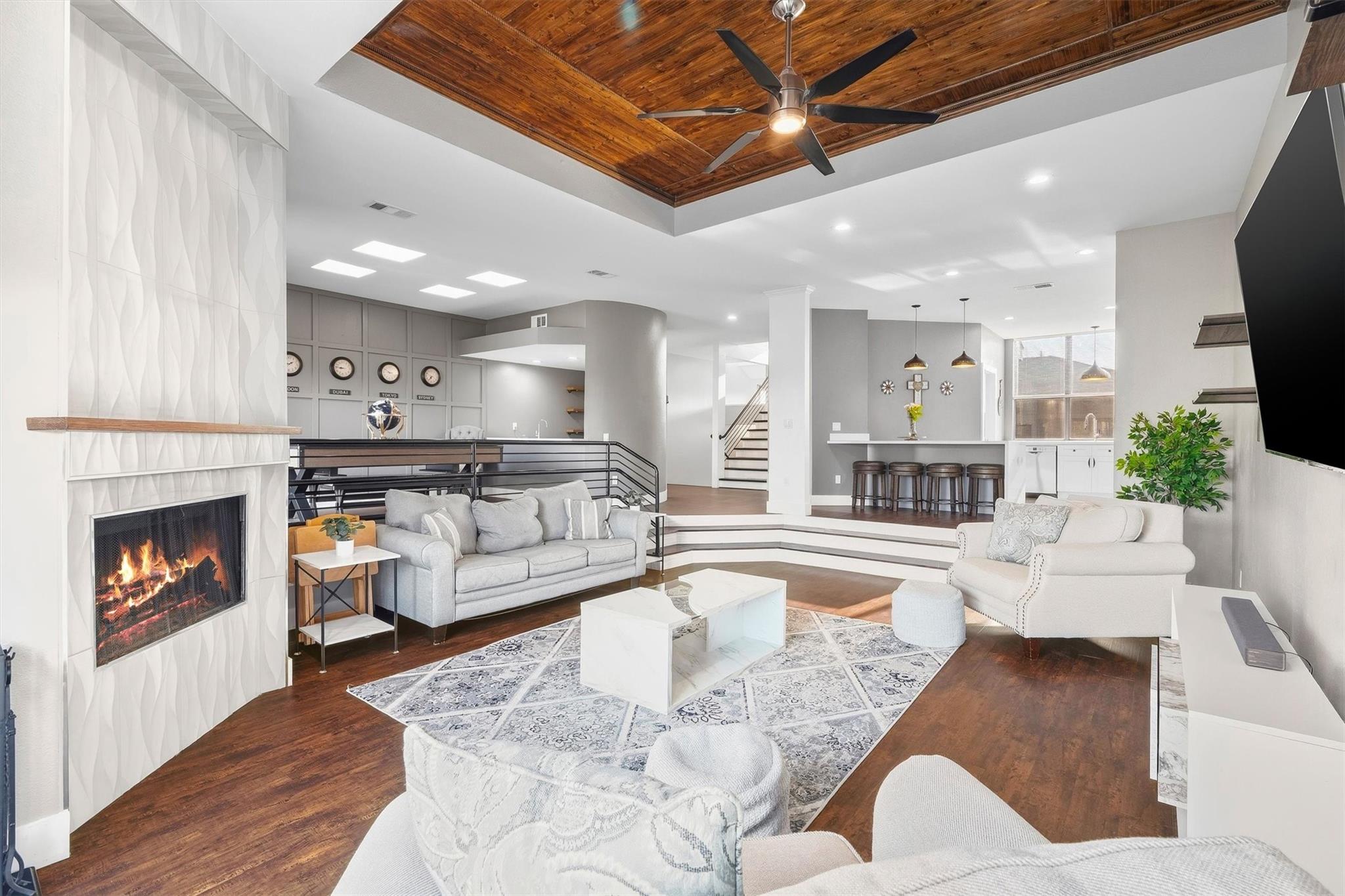 18217 Sandy Cove