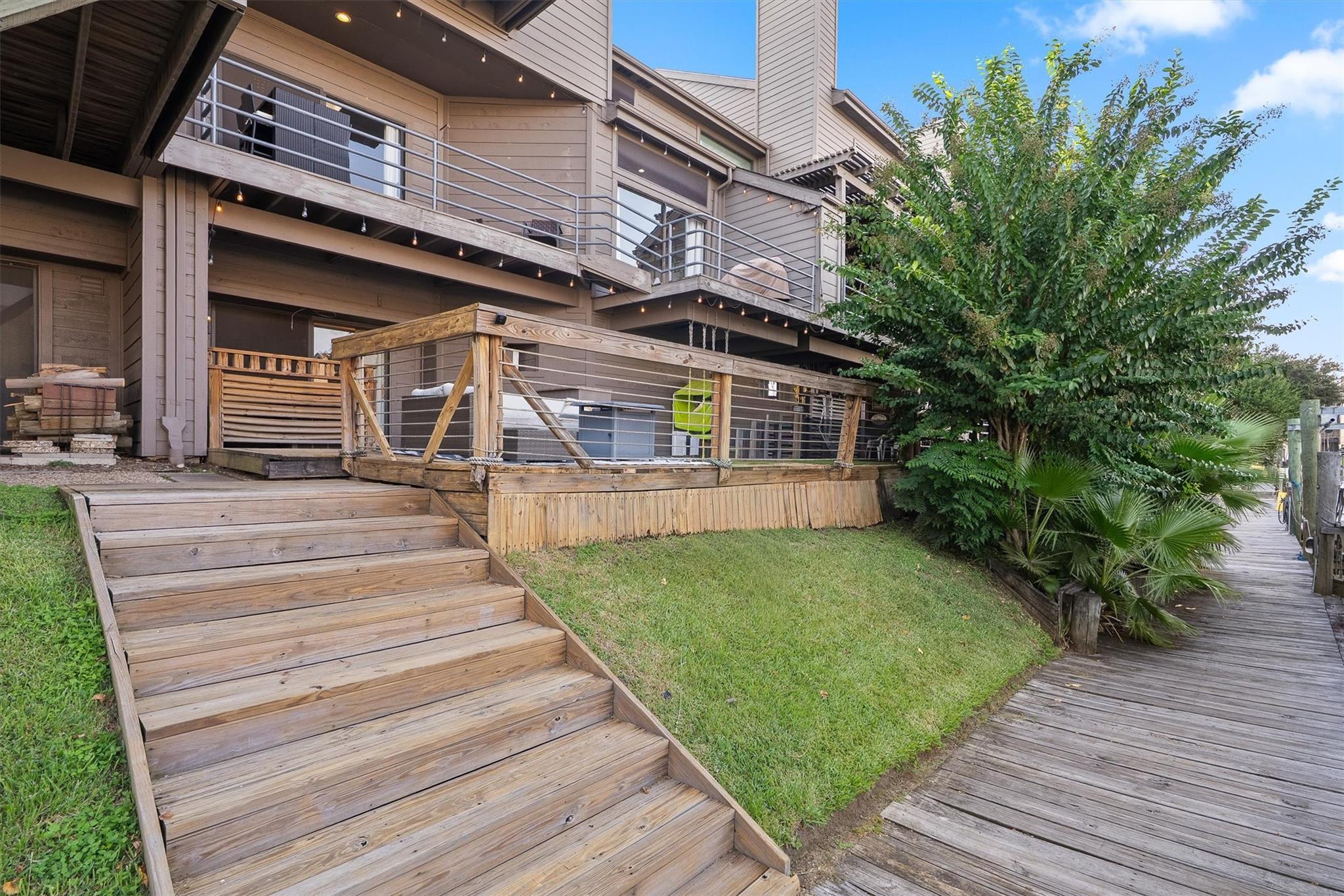 18217 Sandy Cove