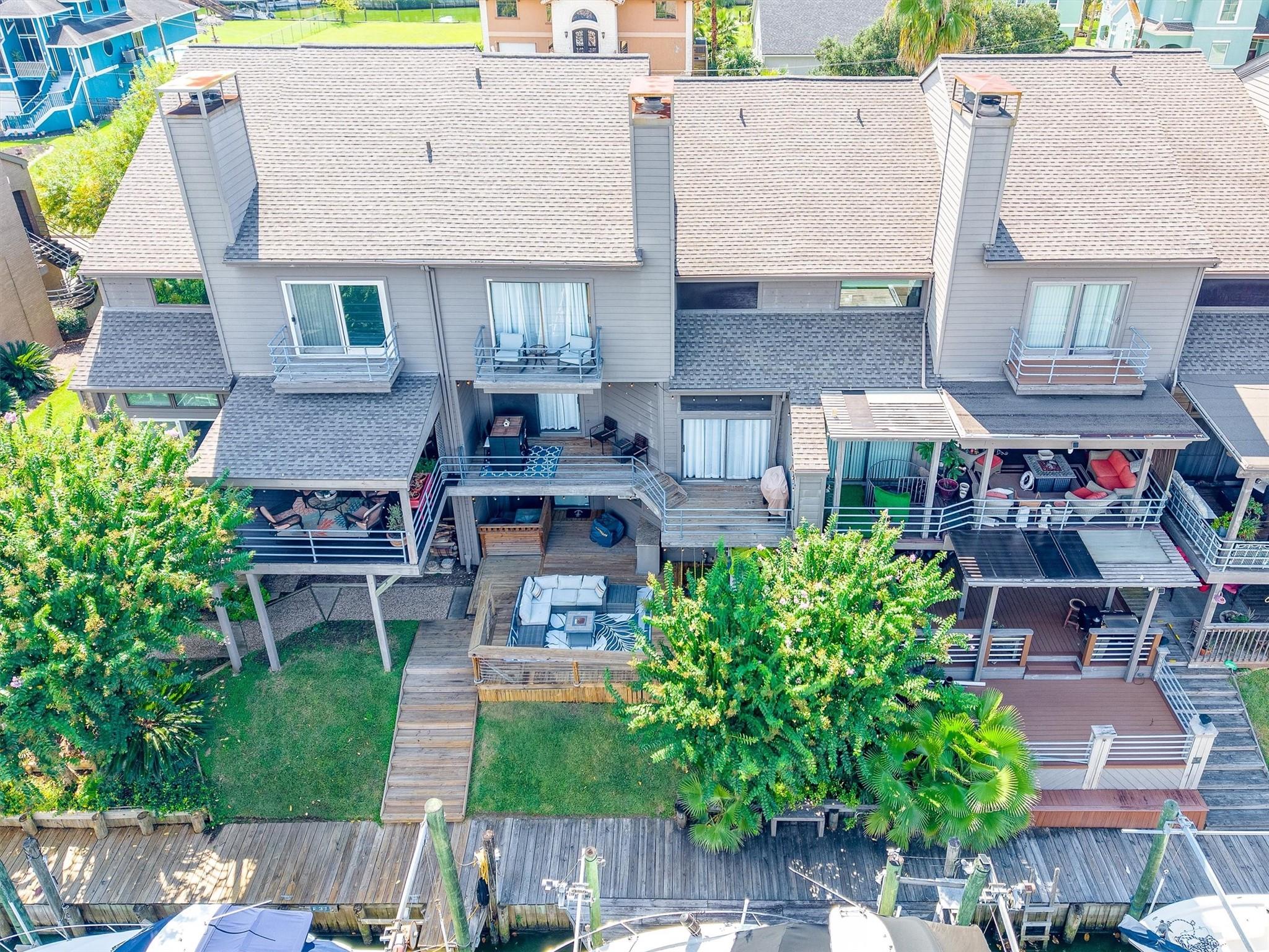 18217 Sandy Cove
