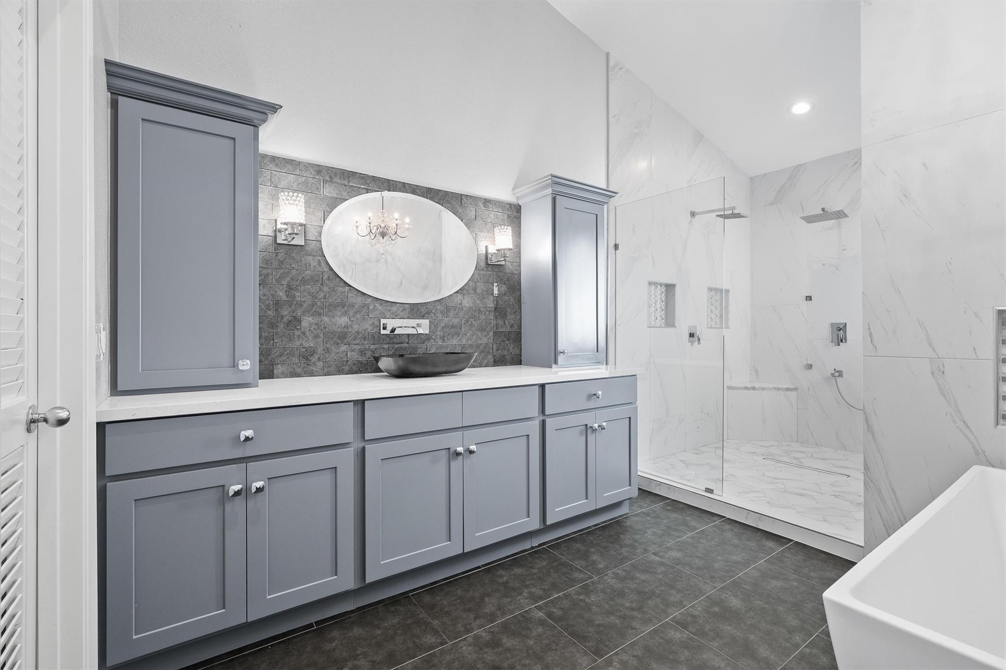 18217 Sandy Cove