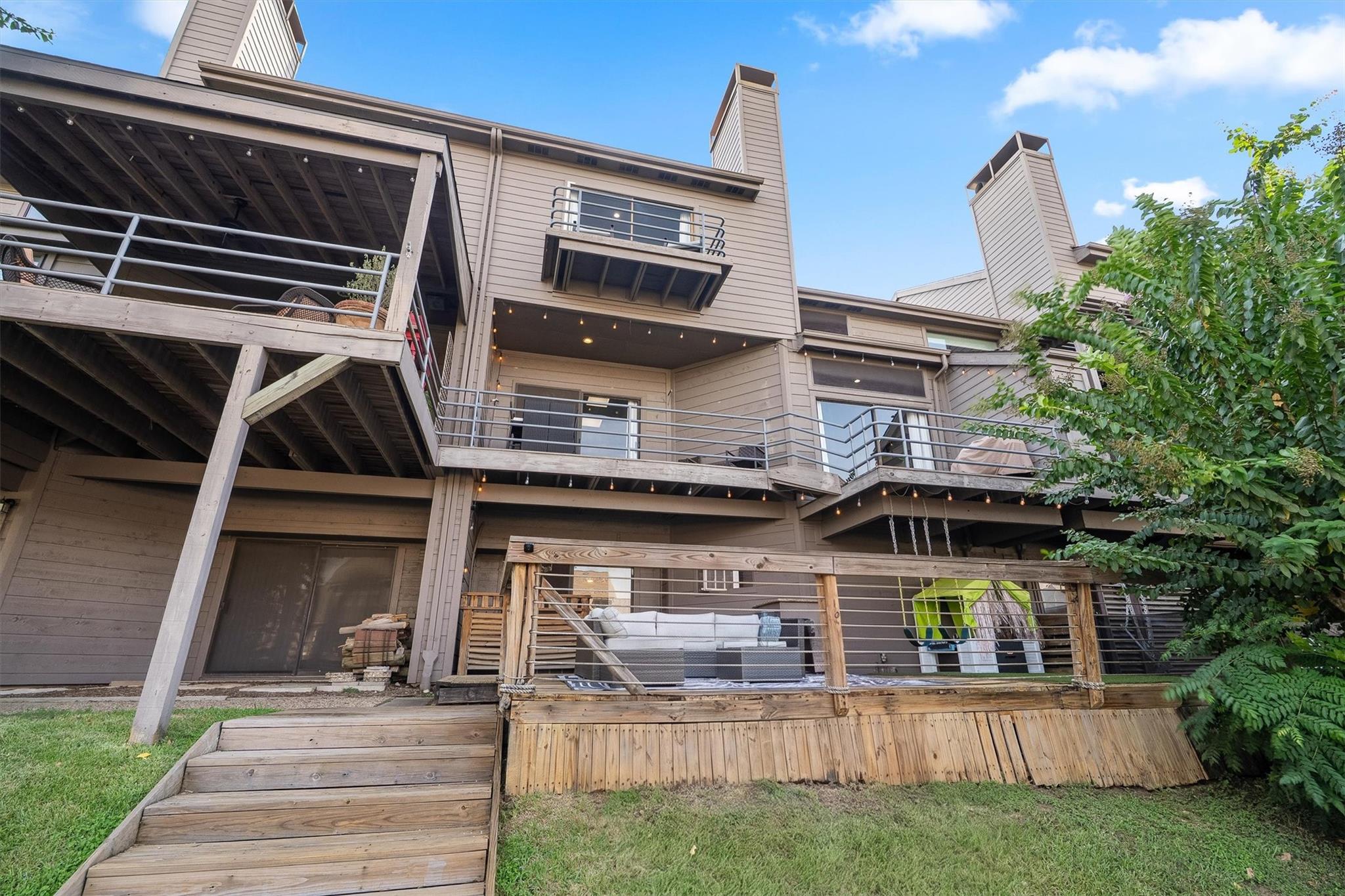 18217 Sandy Cove