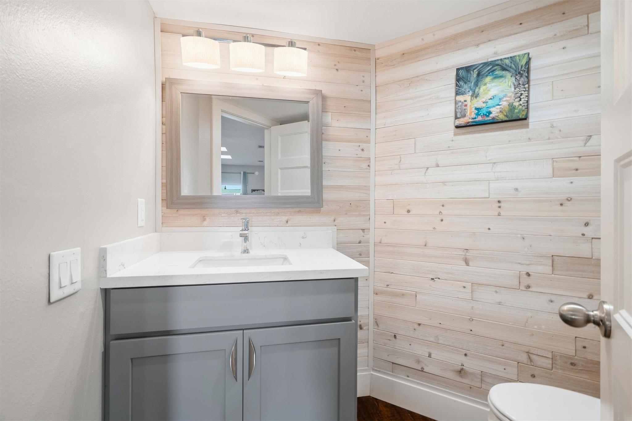 18217 Sandy Cove