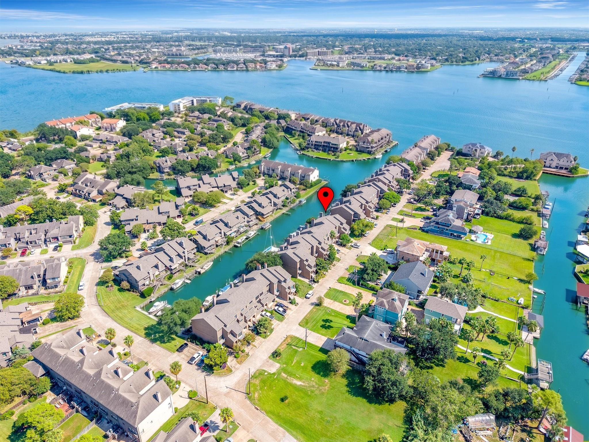 18217 Sandy Cove