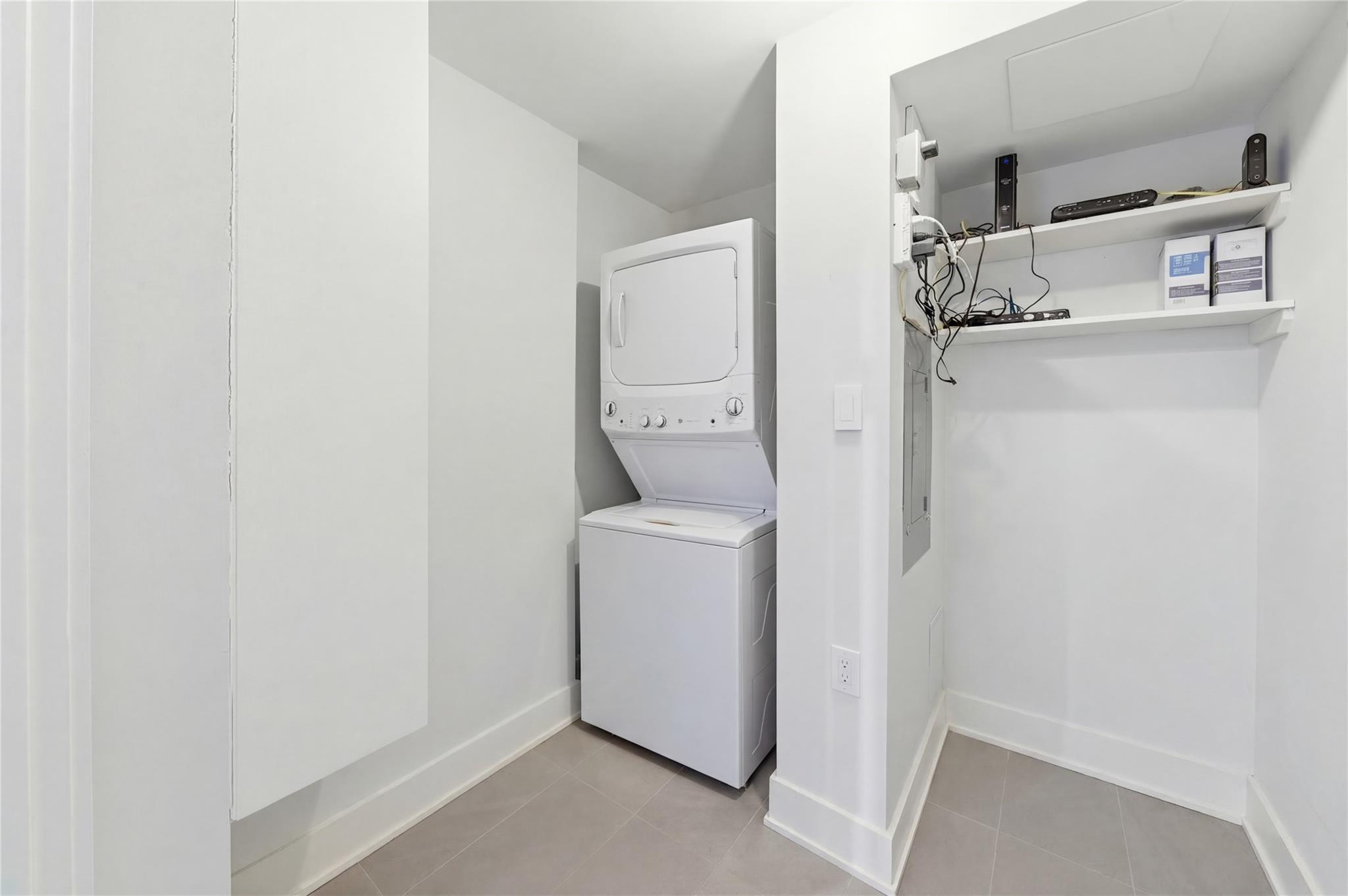 15 Greenway Plaza # 3A