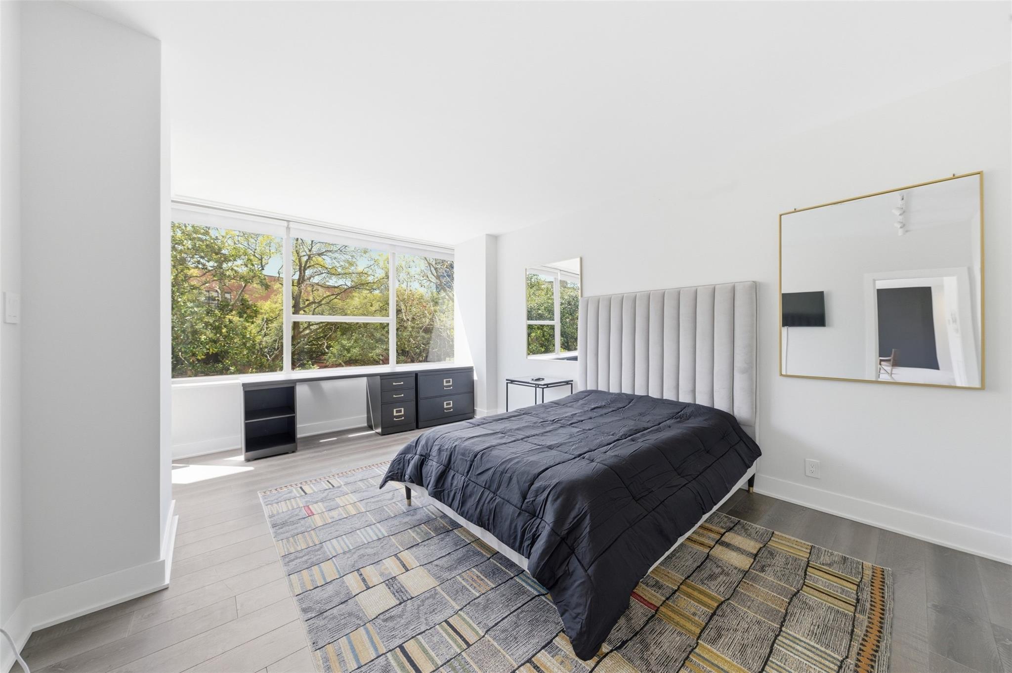 15 Greenway Plaza # 3A