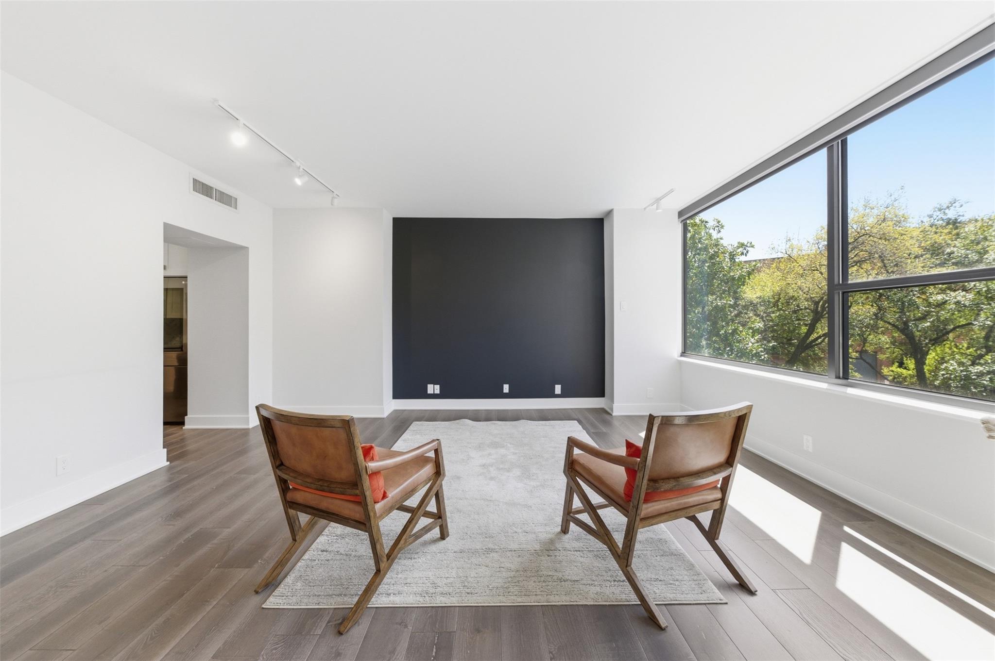 15 Greenway Plaza # 3A