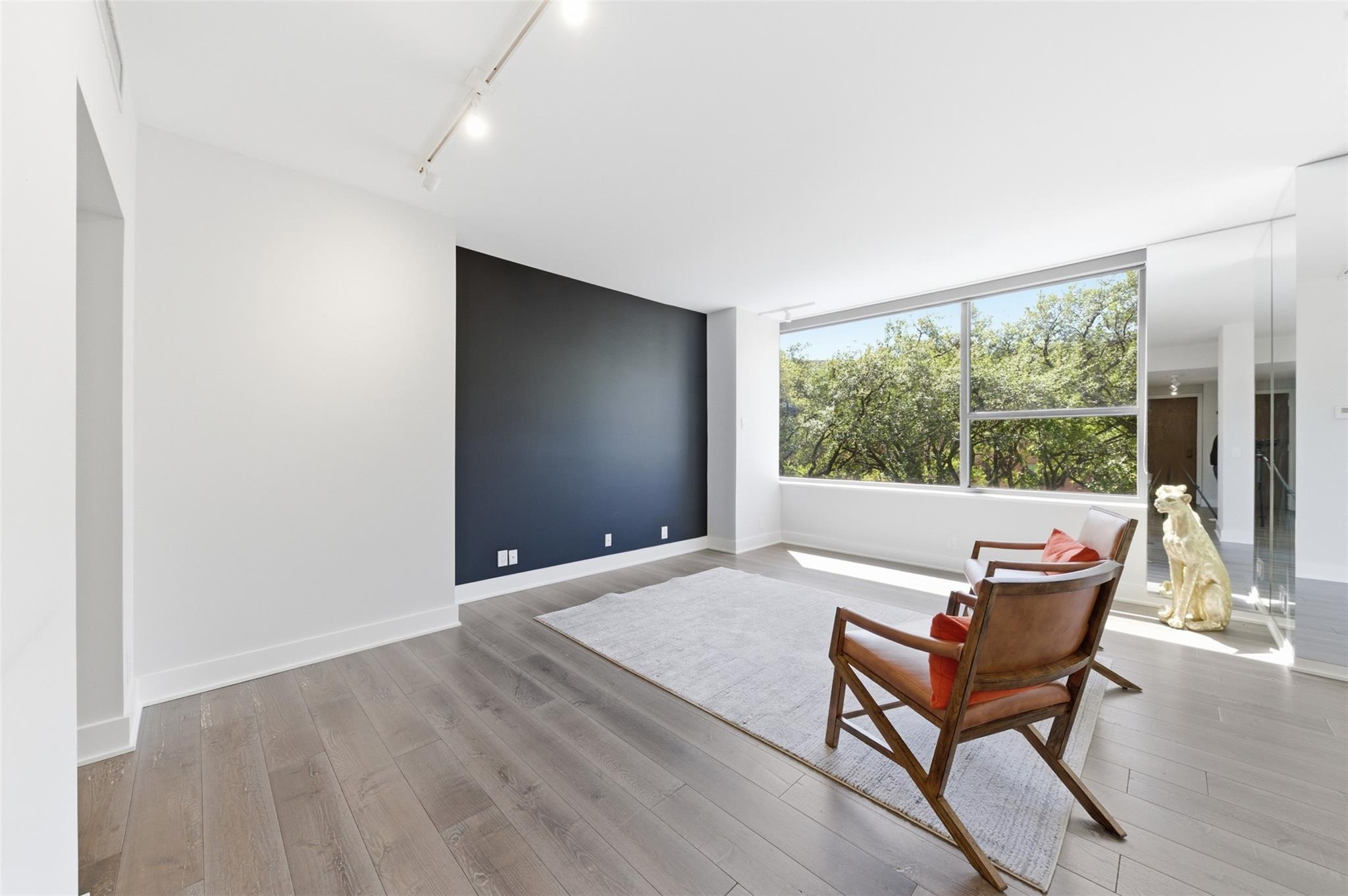 15 Greenway Plaza # 3A