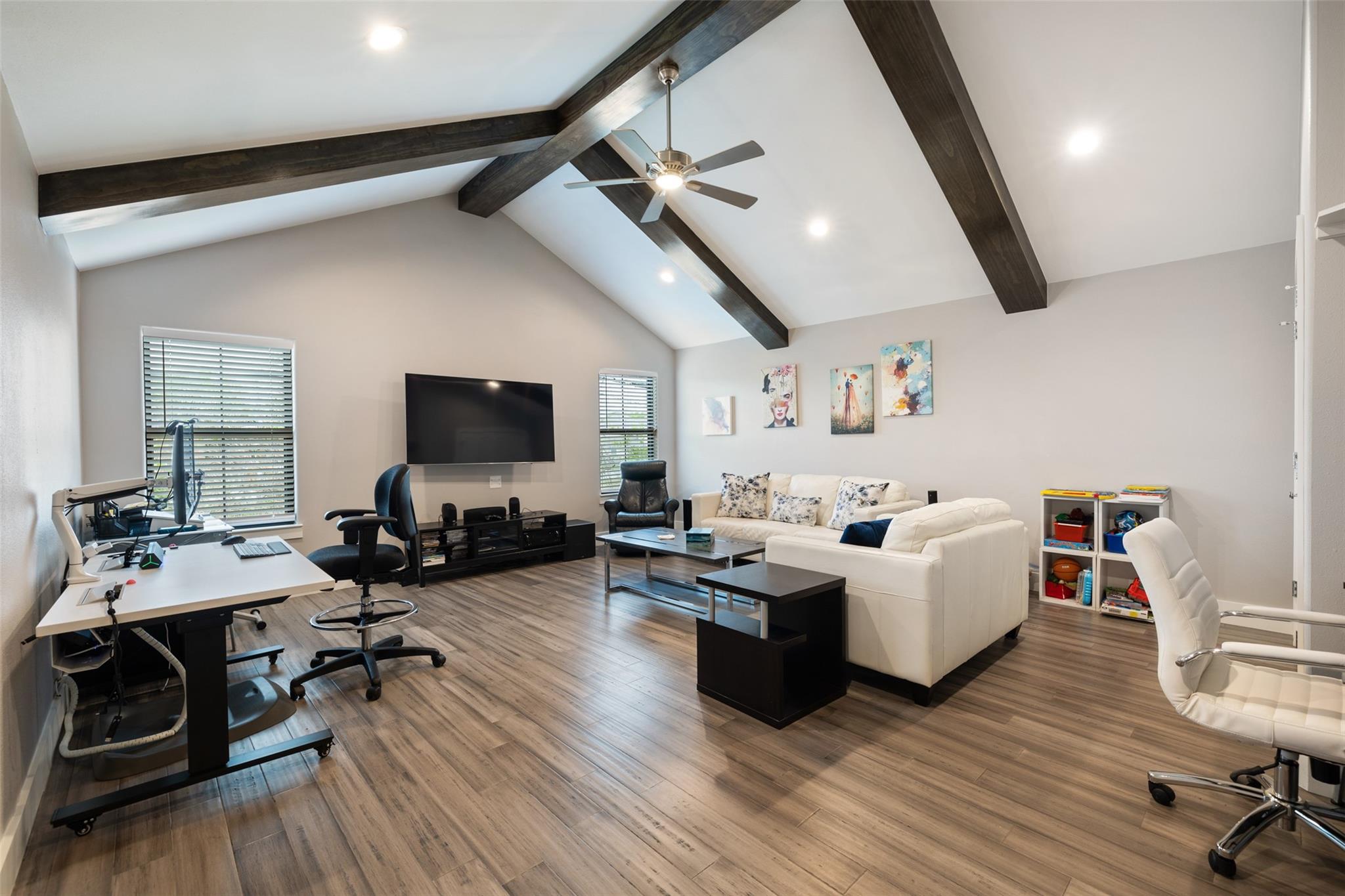 2928 Suffolk Drive