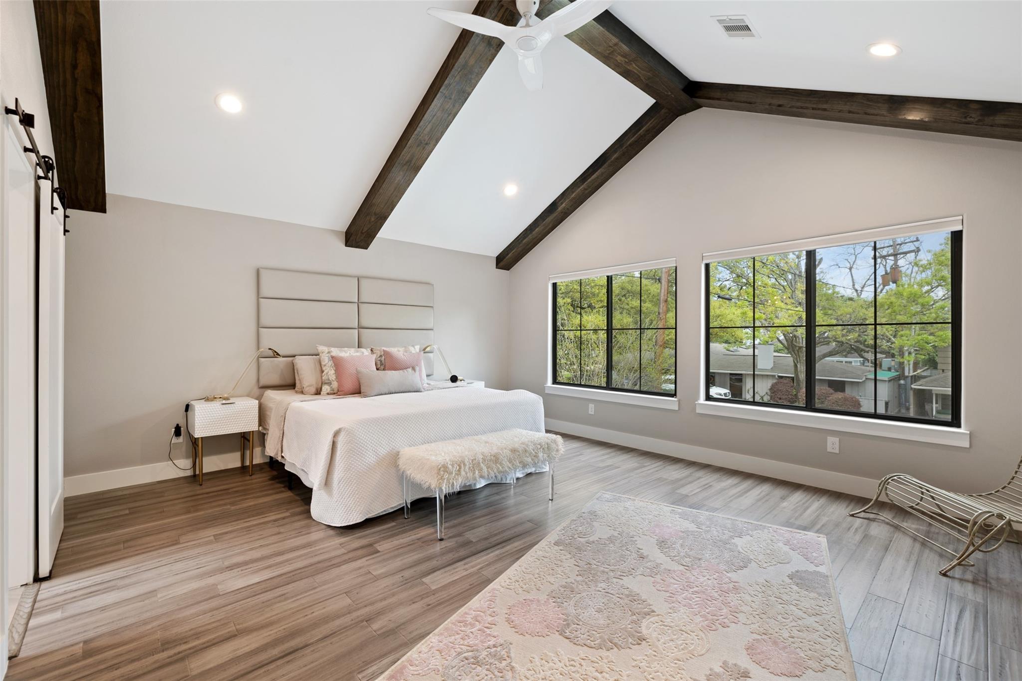 2928 Suffolk Drive
