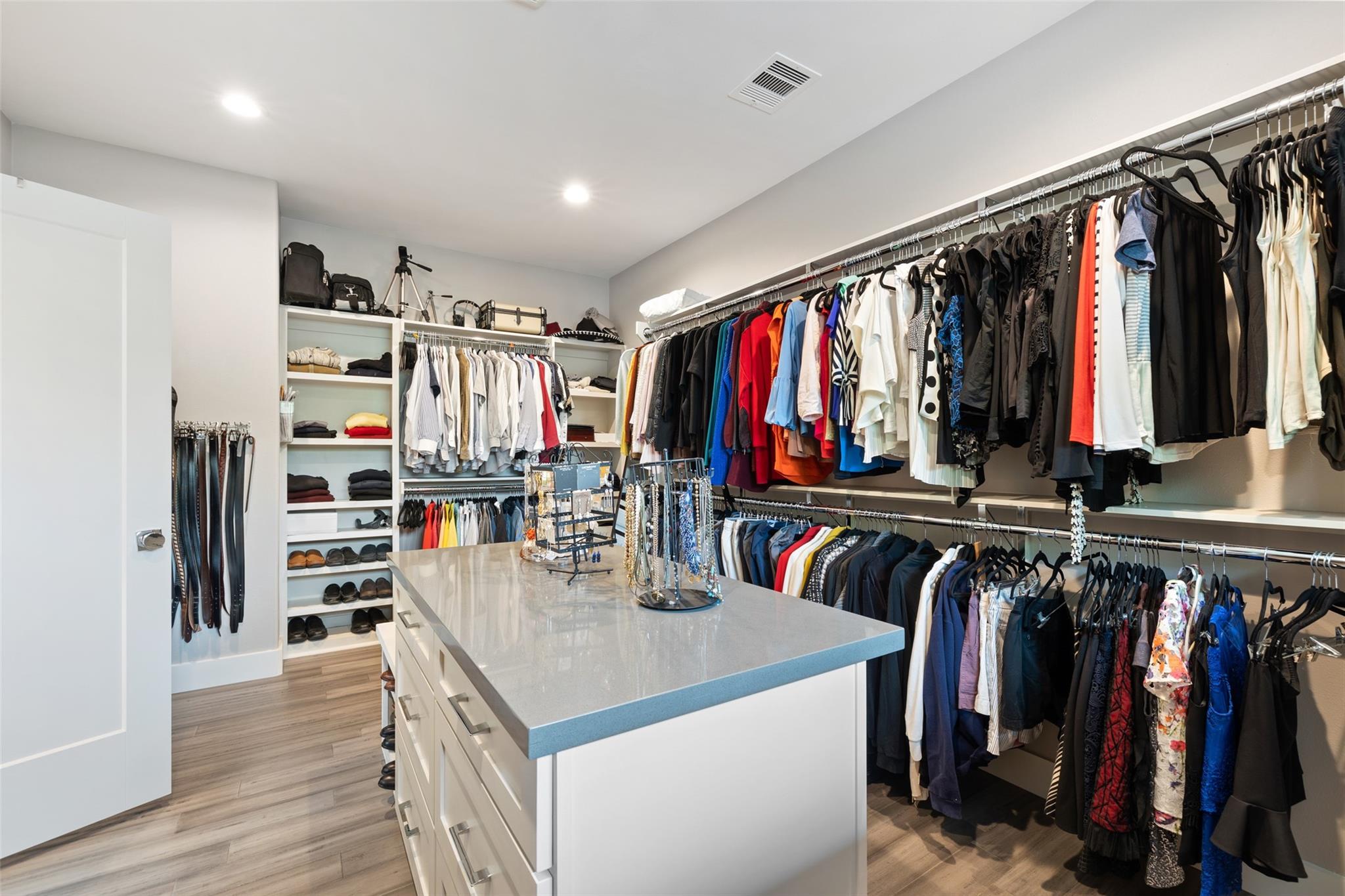 2928 Suffolk Drive