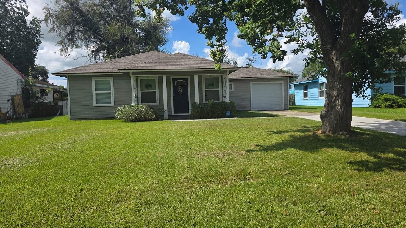 1208 Chevy Chase Drive