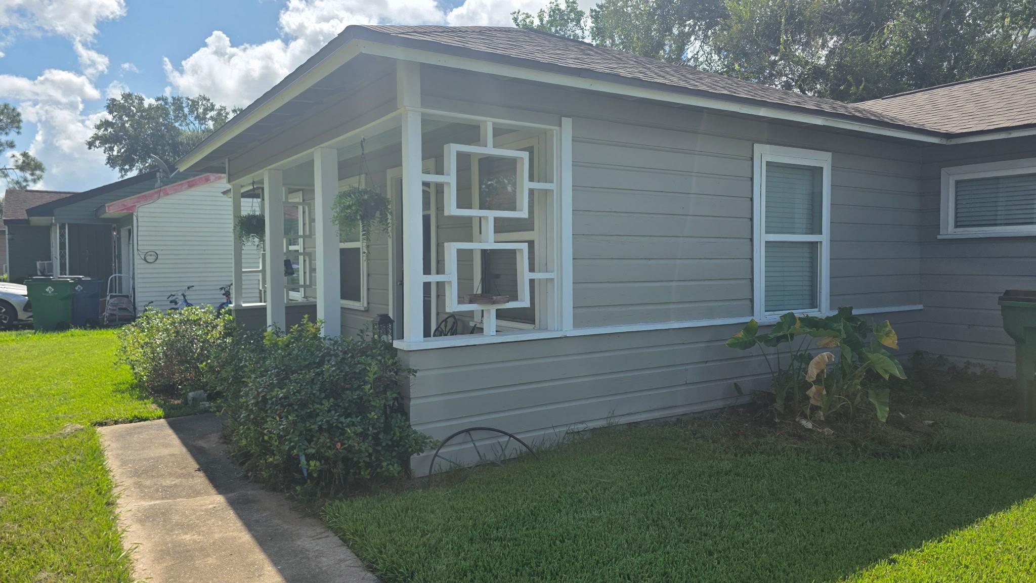 1208 Chevy Chase Drive