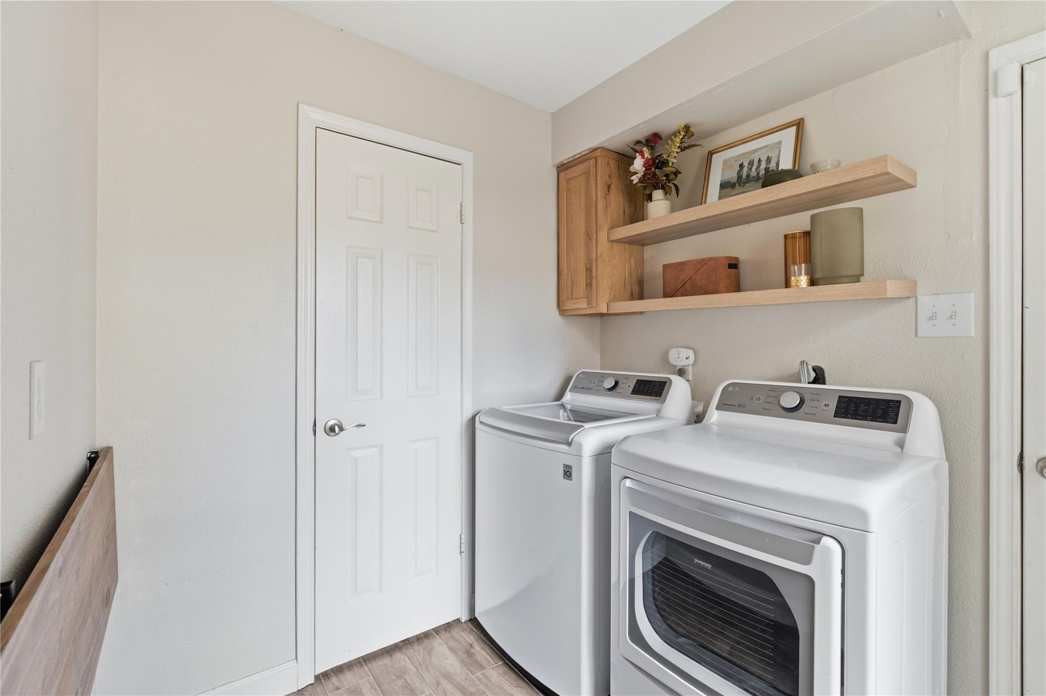 2211 Kinbrook Drive