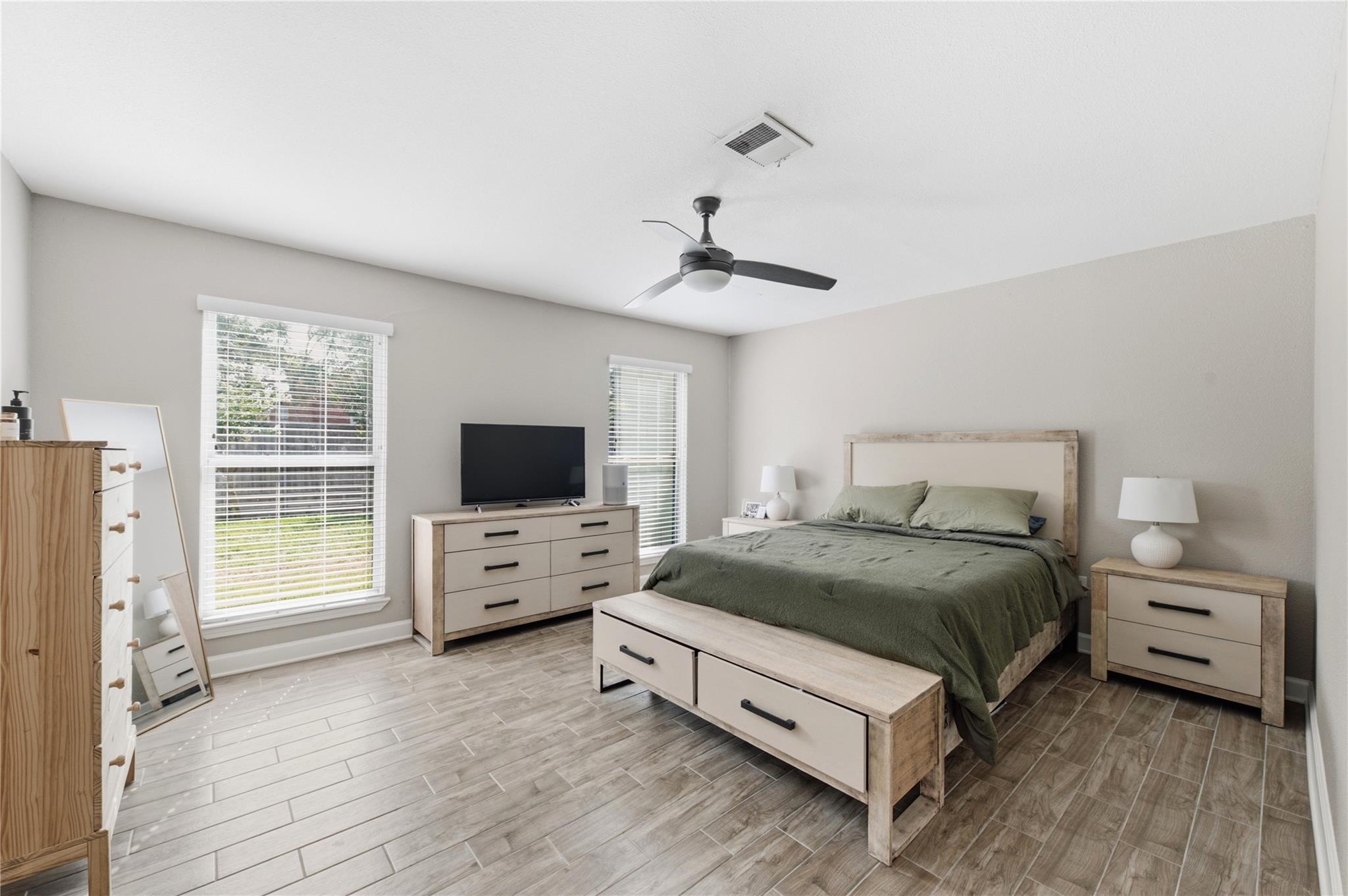 2211 Kinbrook Drive
