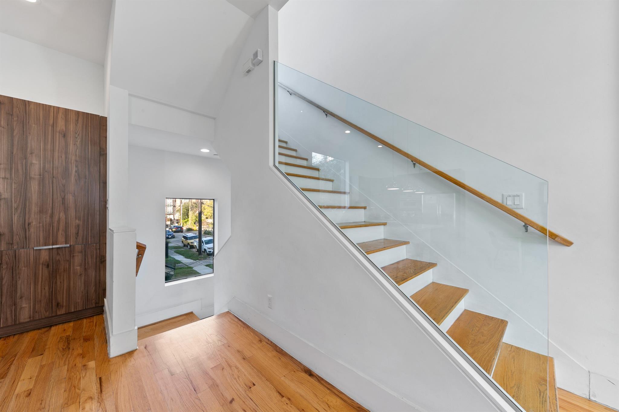 604 Oakley Street