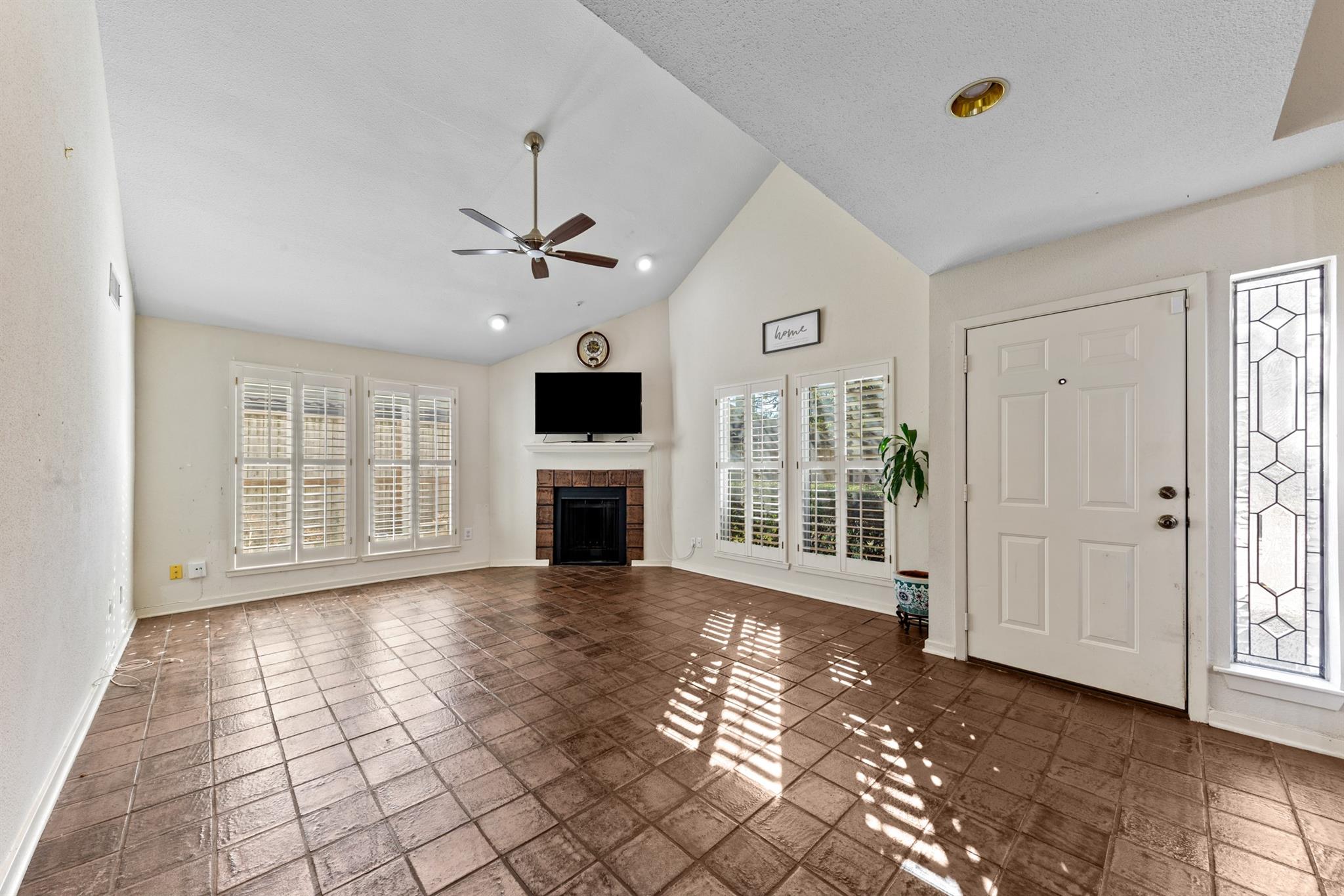 1829 Bering Drive # 24