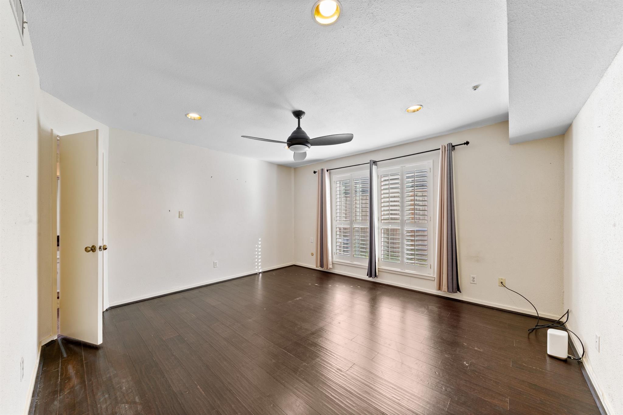 1829 Bering Drive # 24