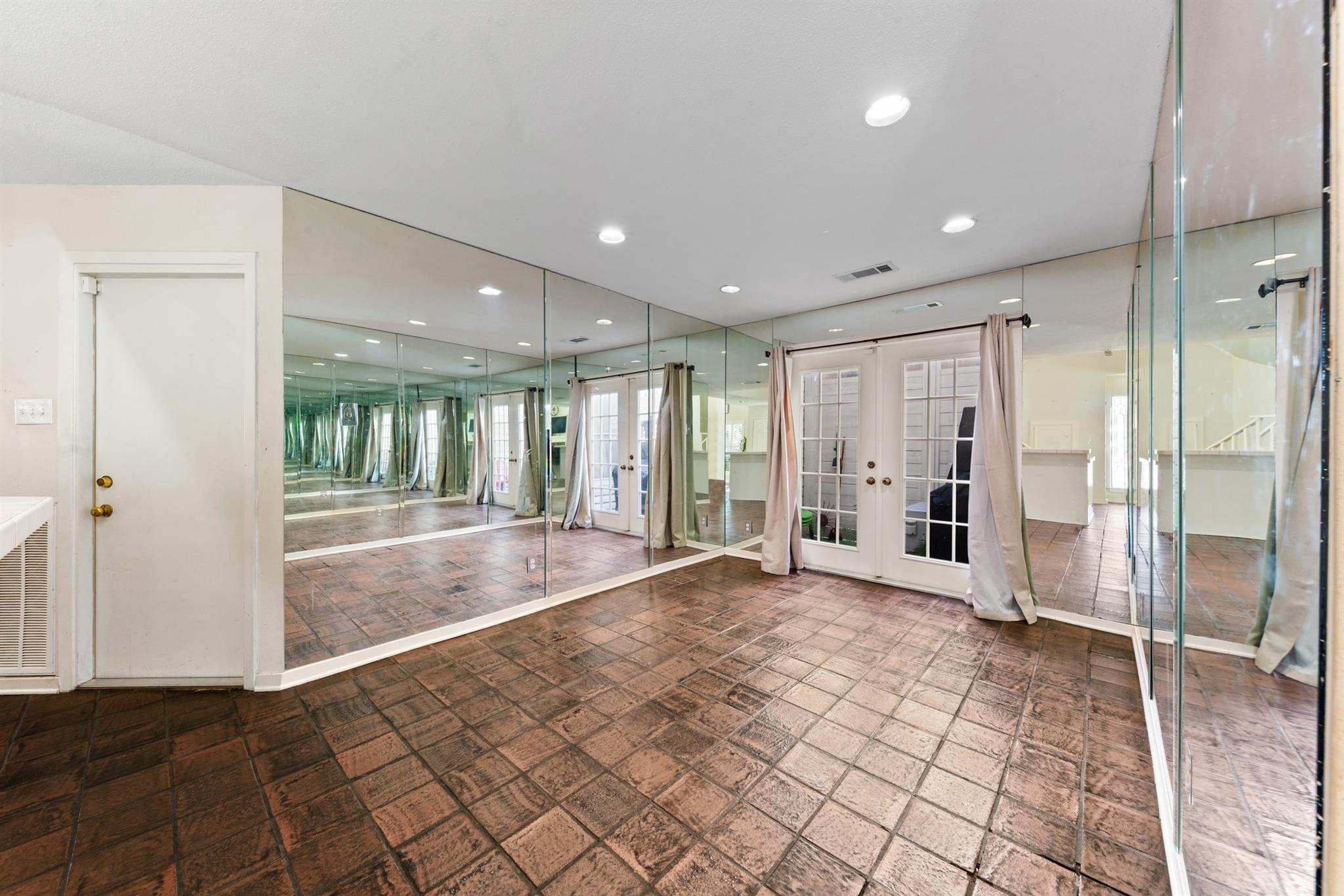 1829 Bering Drive # 24