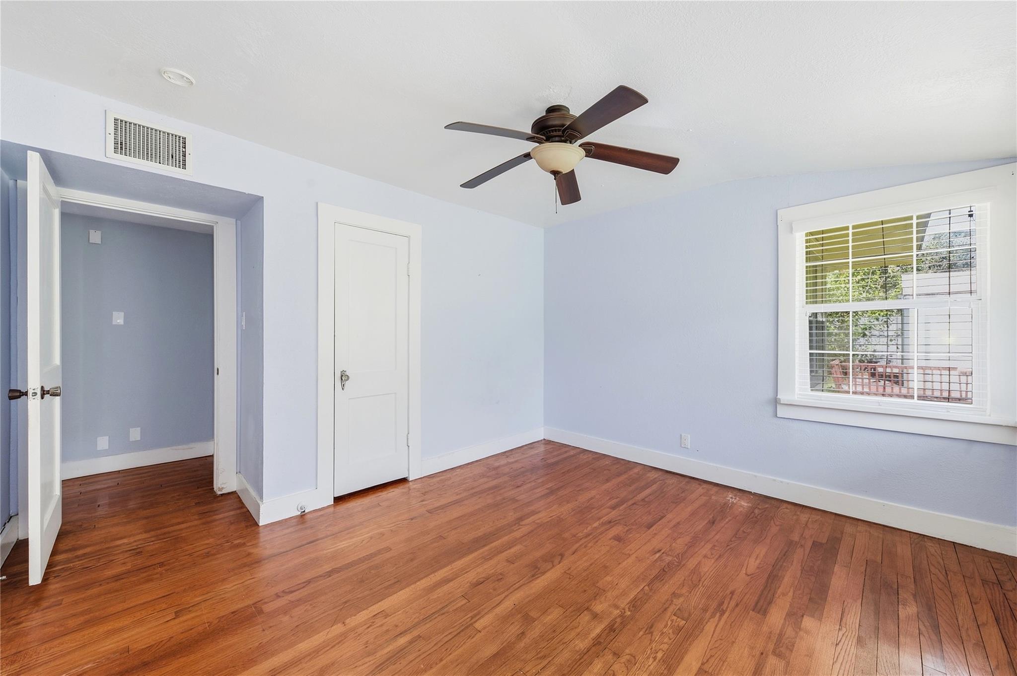 1215 Winston Drive