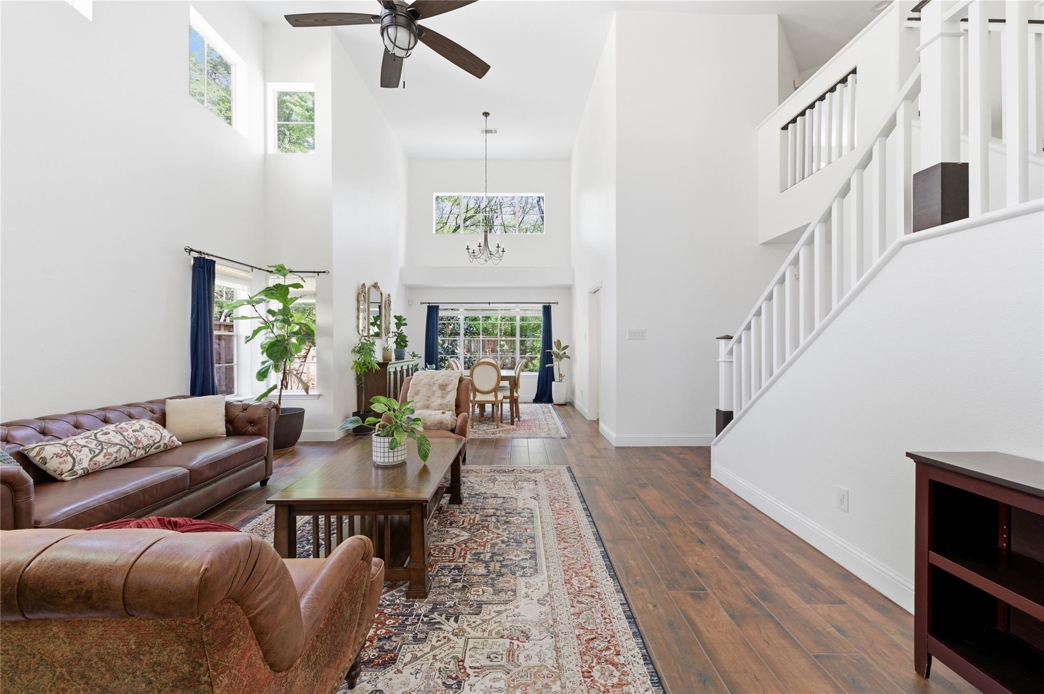 50 E Greywing Circle