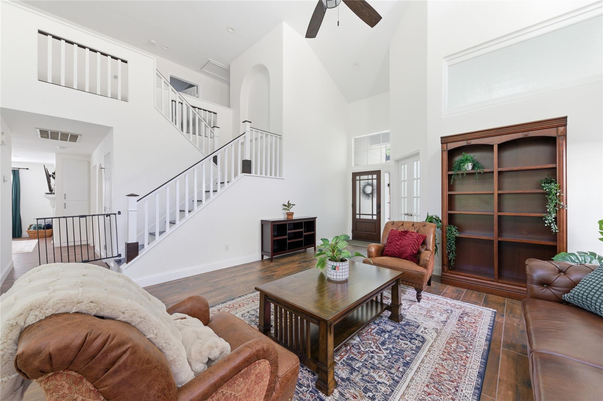 50 E Greywing Circle