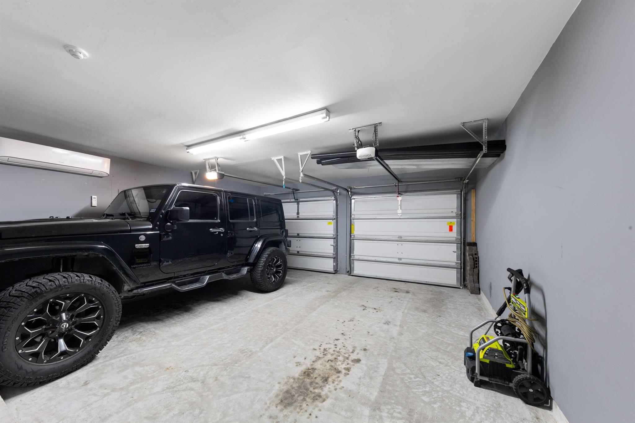 1235 Oxbow Crossing Lane