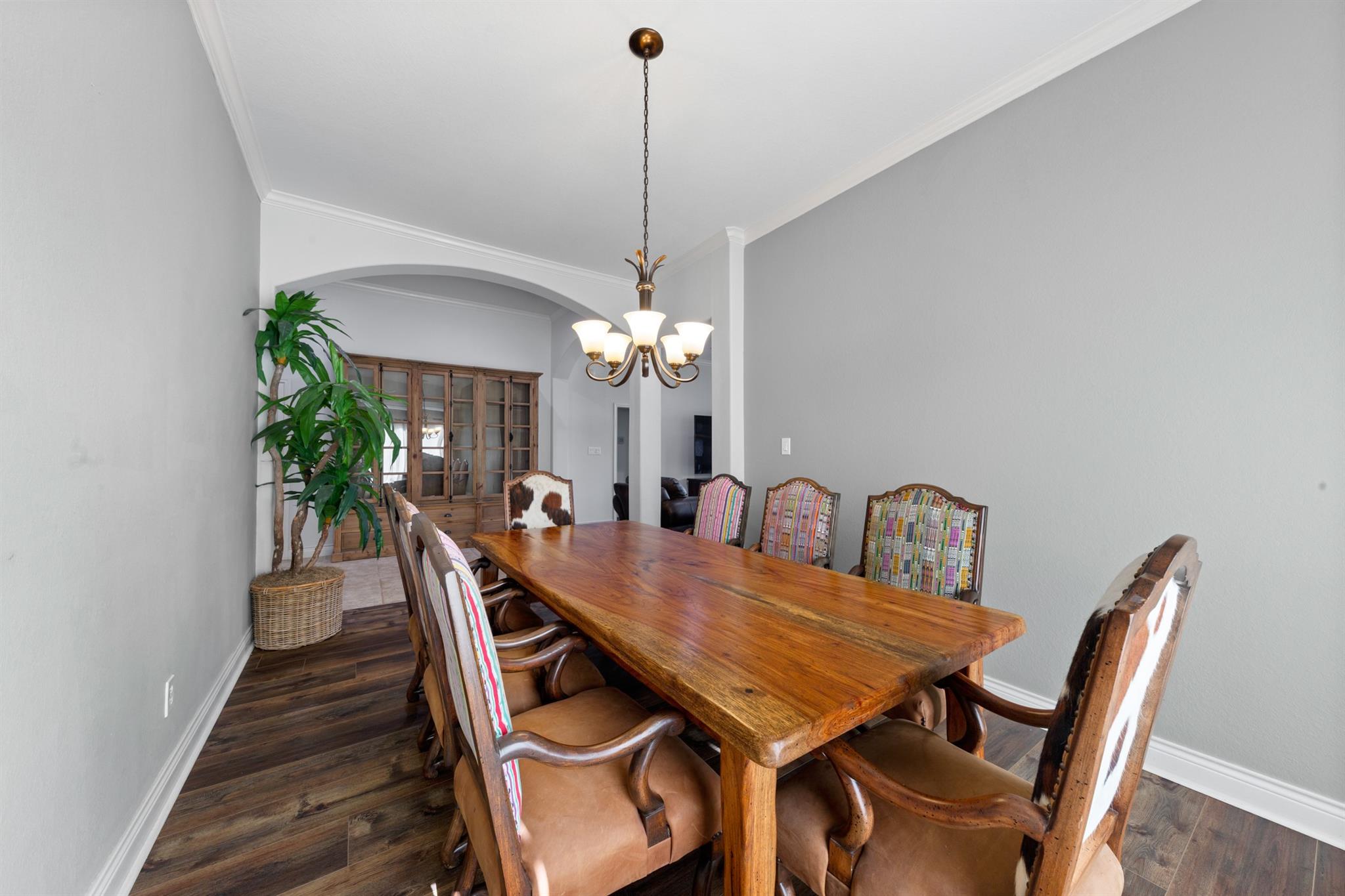 1235 Oxbow Crossing Lane