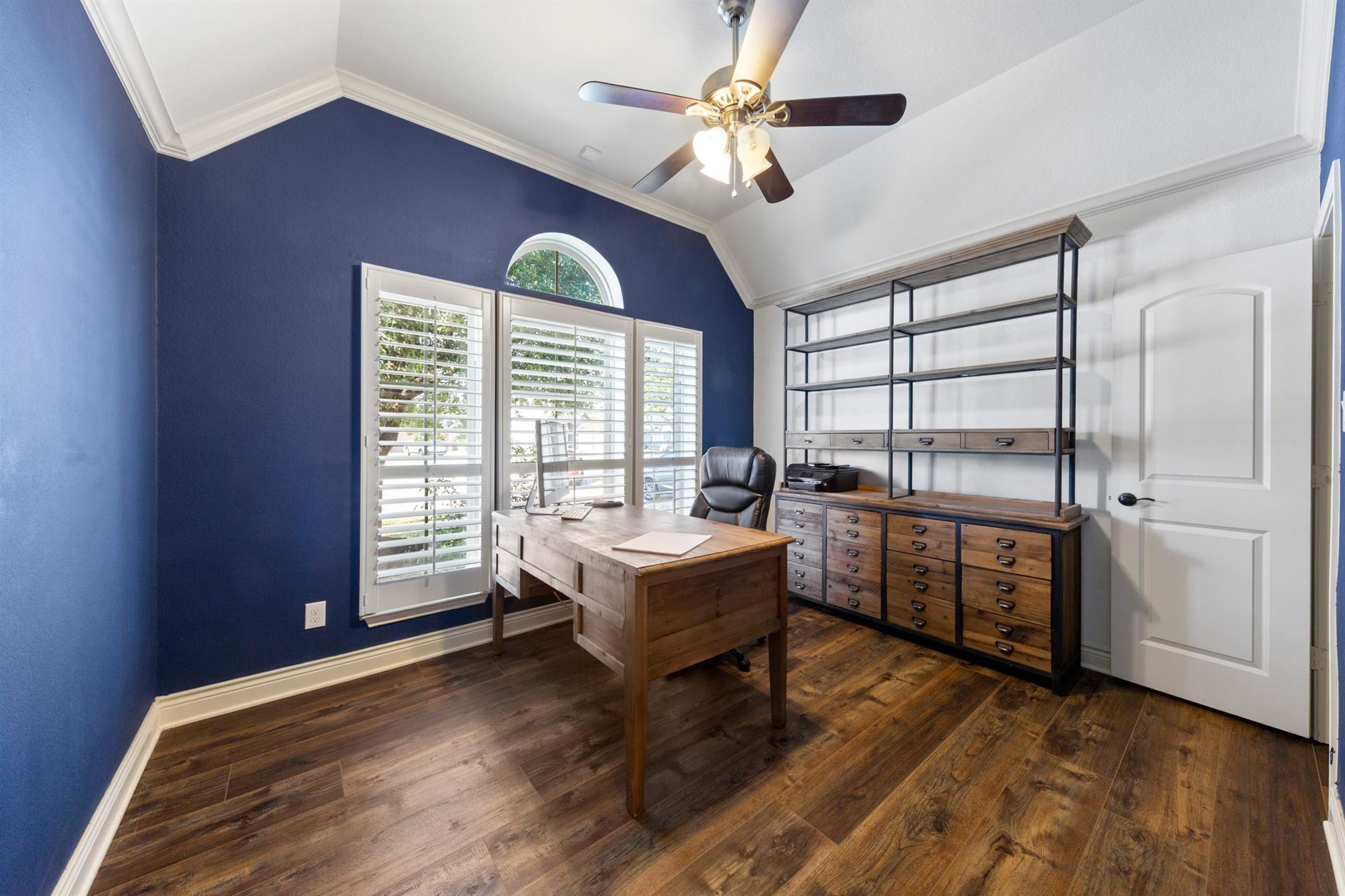 1235 Oxbow Crossing Lane