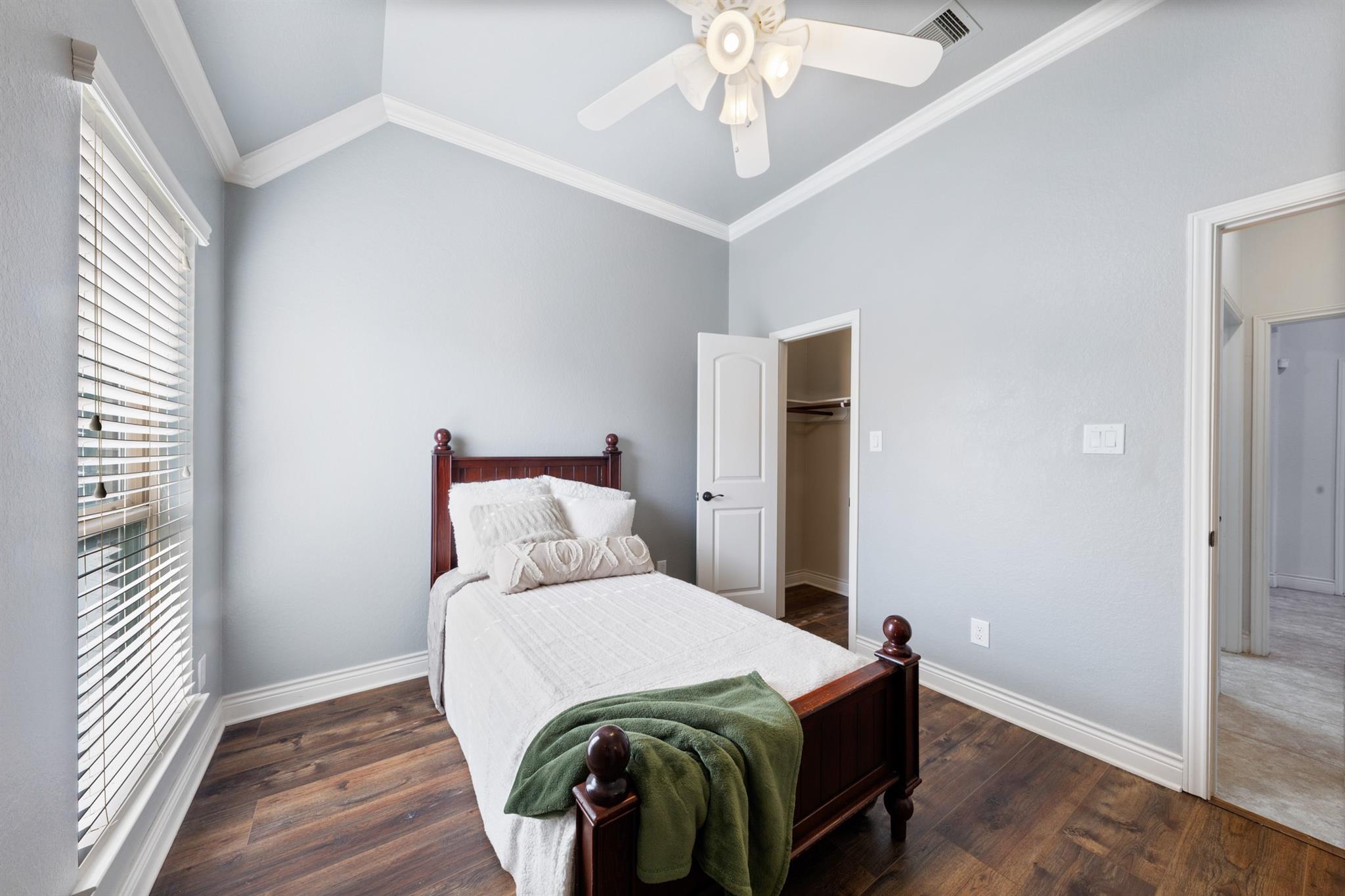 1235 Oxbow Crossing Lane