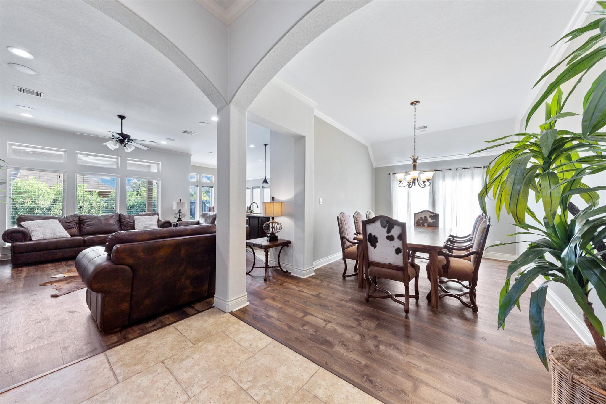 1235 Oxbow Crossing Lane