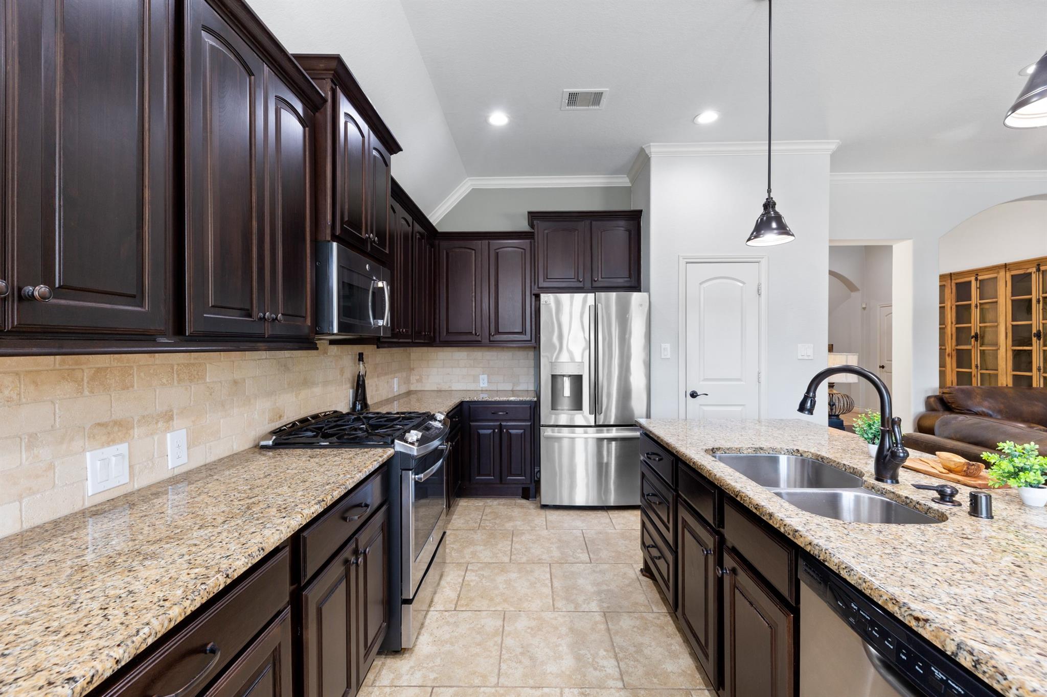 1235 Oxbow Crossing Lane