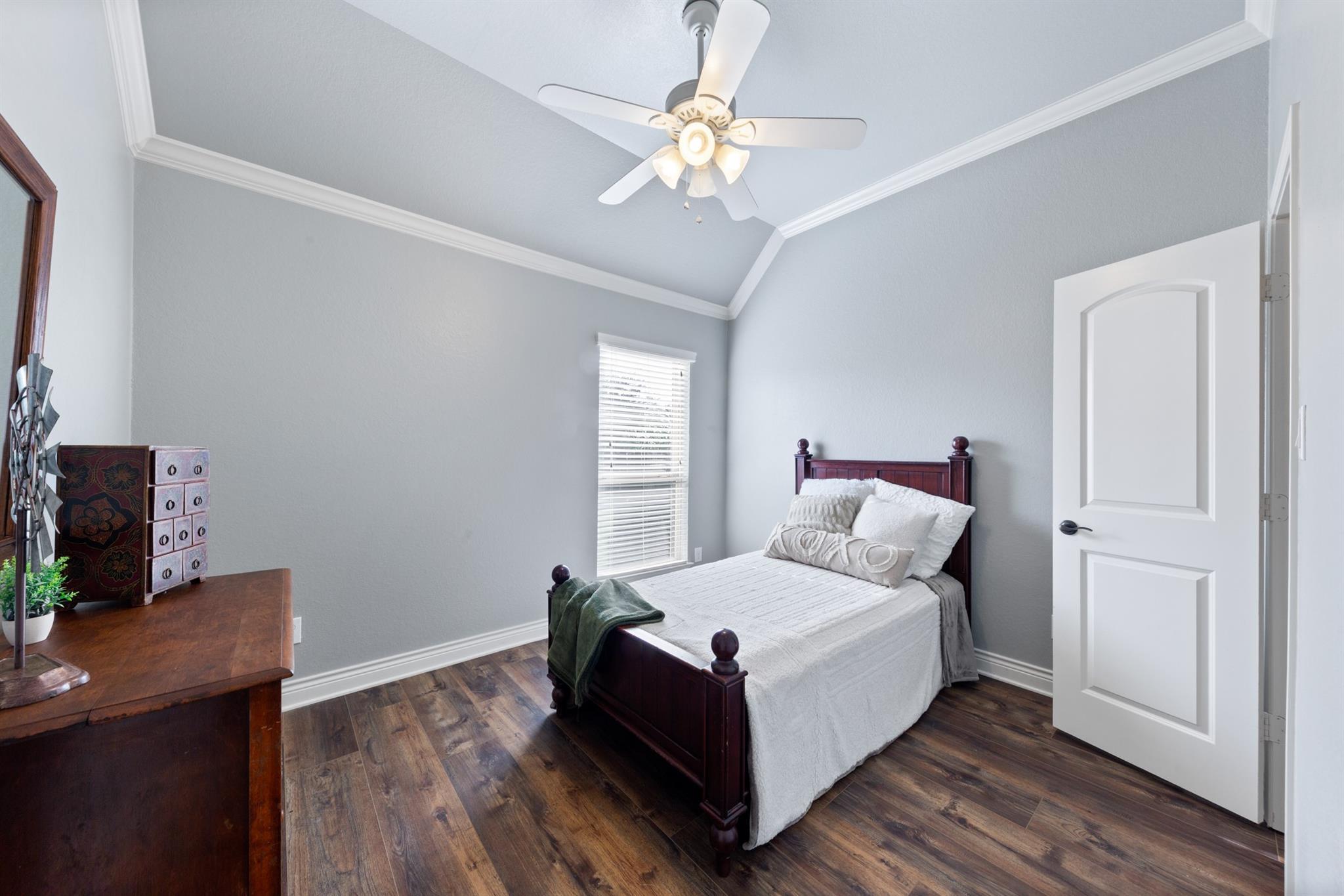 1235 Oxbow Crossing Lane