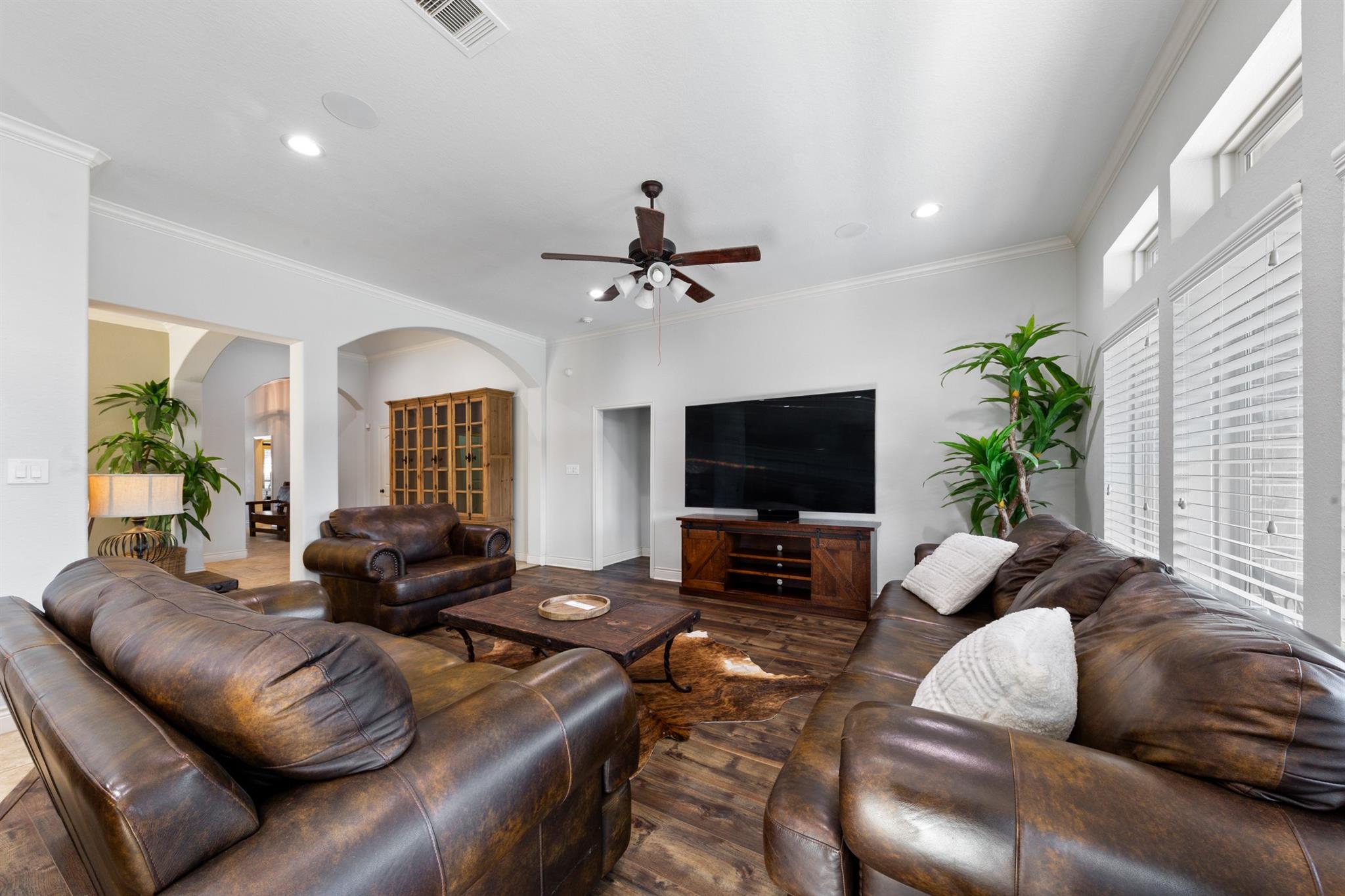 1235 Oxbow Crossing Lane