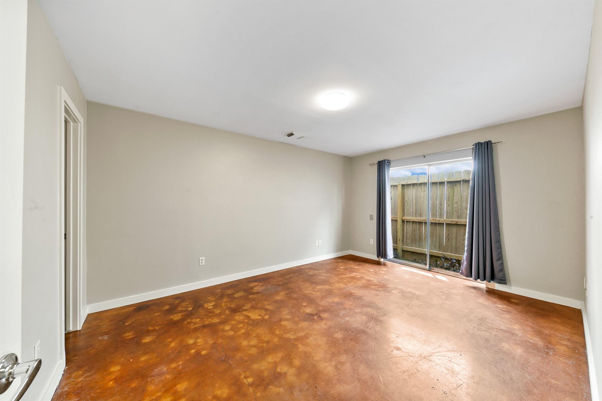 2614 Chenevert Street, Houston