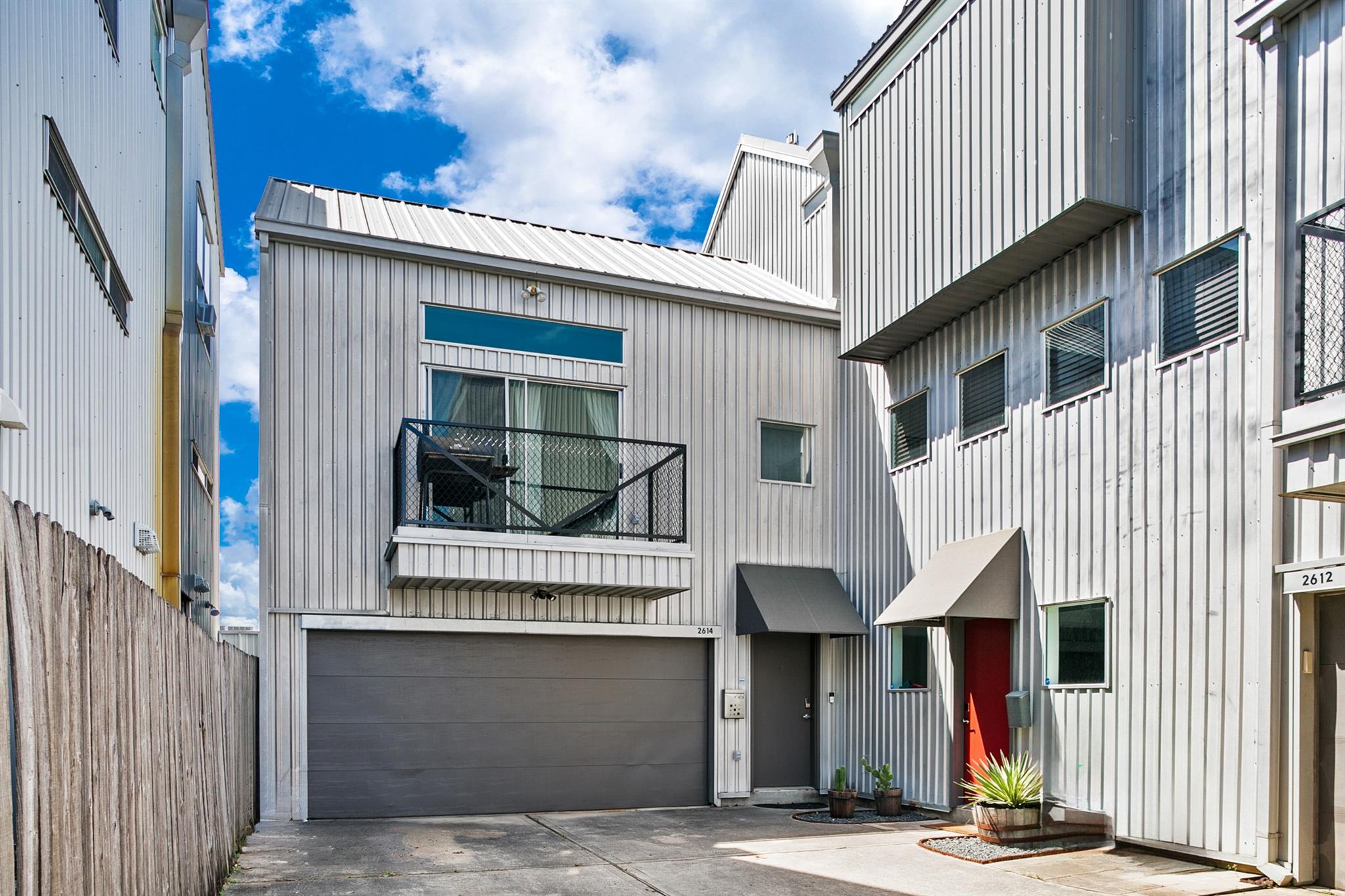 2614 Chenevert Street, Houston